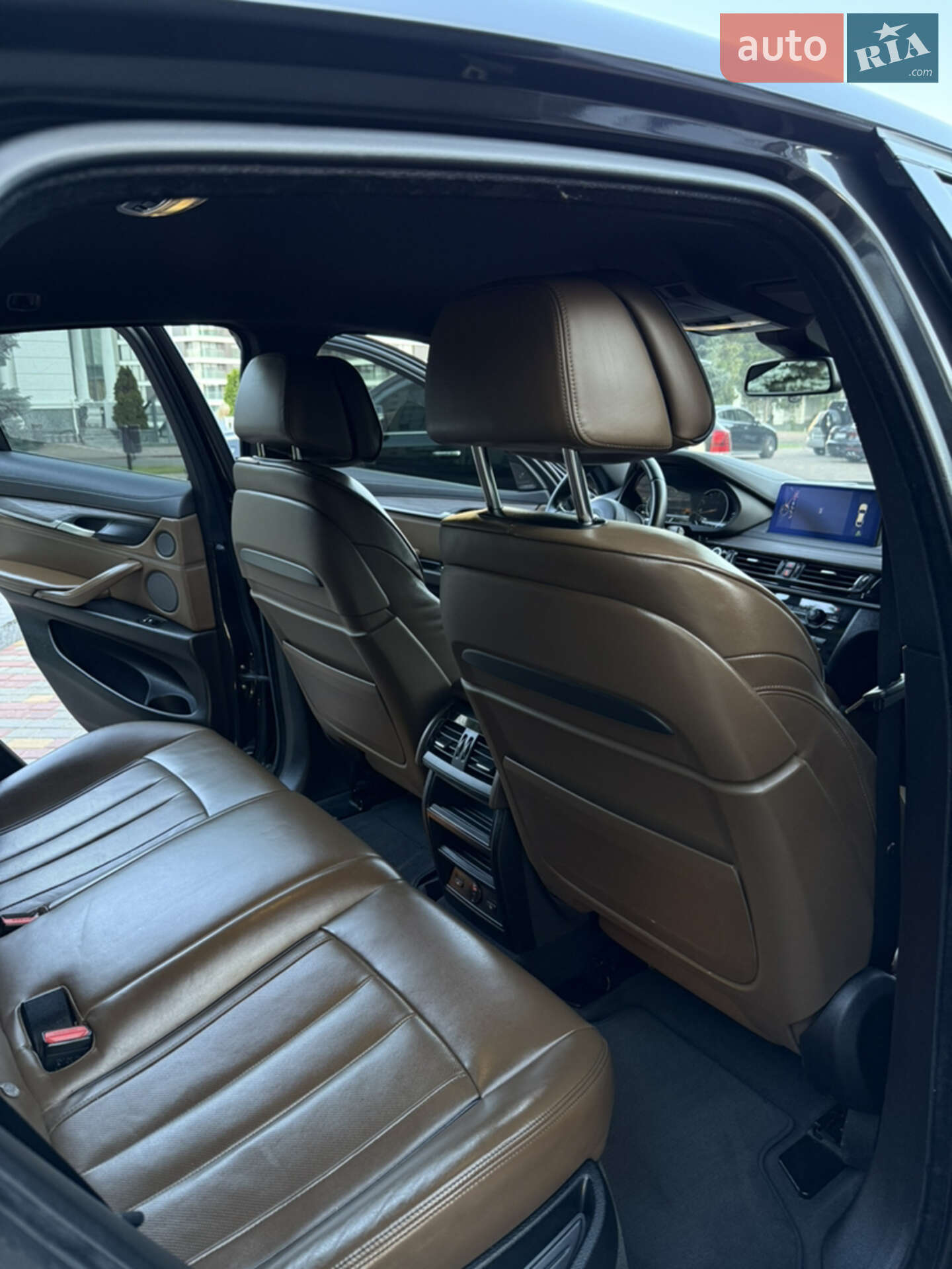 BMW X6 2016 VIN WBAKU610400S44584 фото оголошення 26 з 37