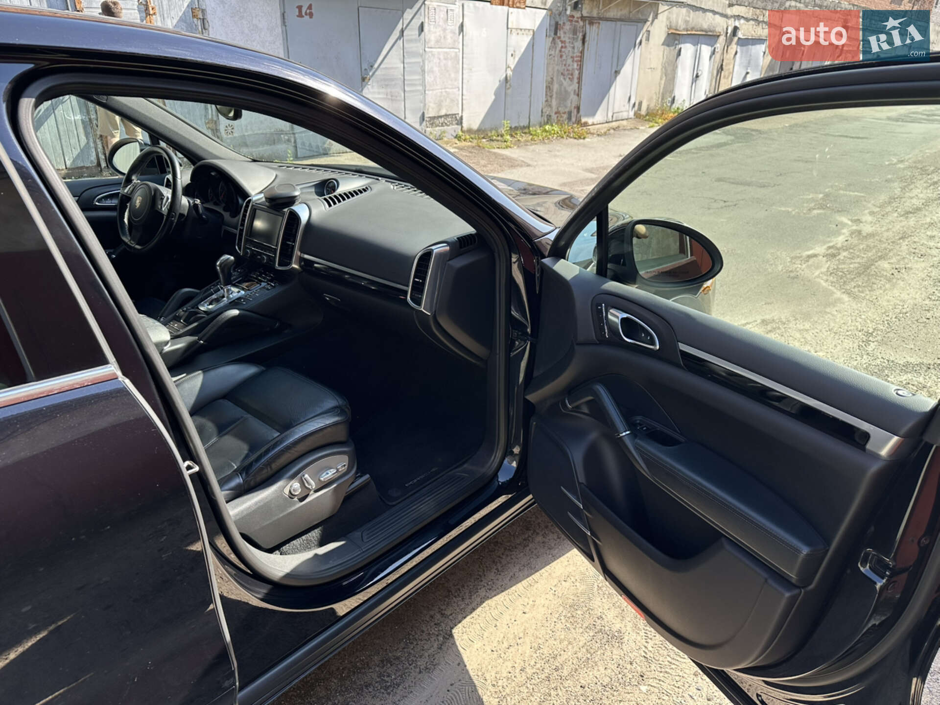 Porsche Cayenne 2014 VIN WP1AA2A23ELA91511 фото оголошення 15 з 31
