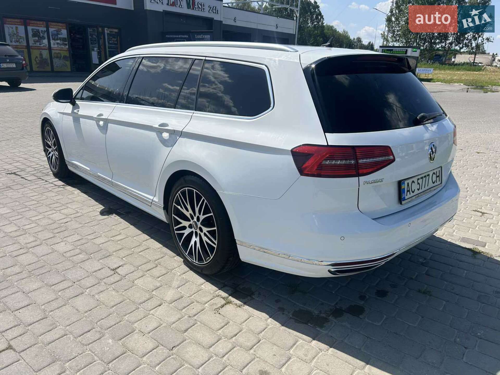 Volkswagen Passat 2018 VIN WVWZZZ3CZKE026334 фото оголошення 42 з 48