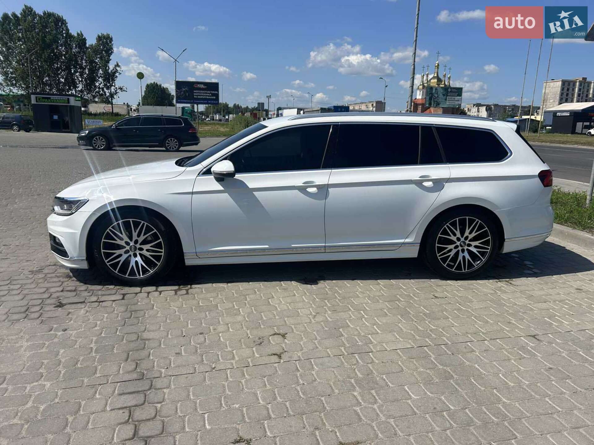 Volkswagen Passat 2018 VIN WVWZZZ3CZKE026334 фото оголошення 41 з 48
