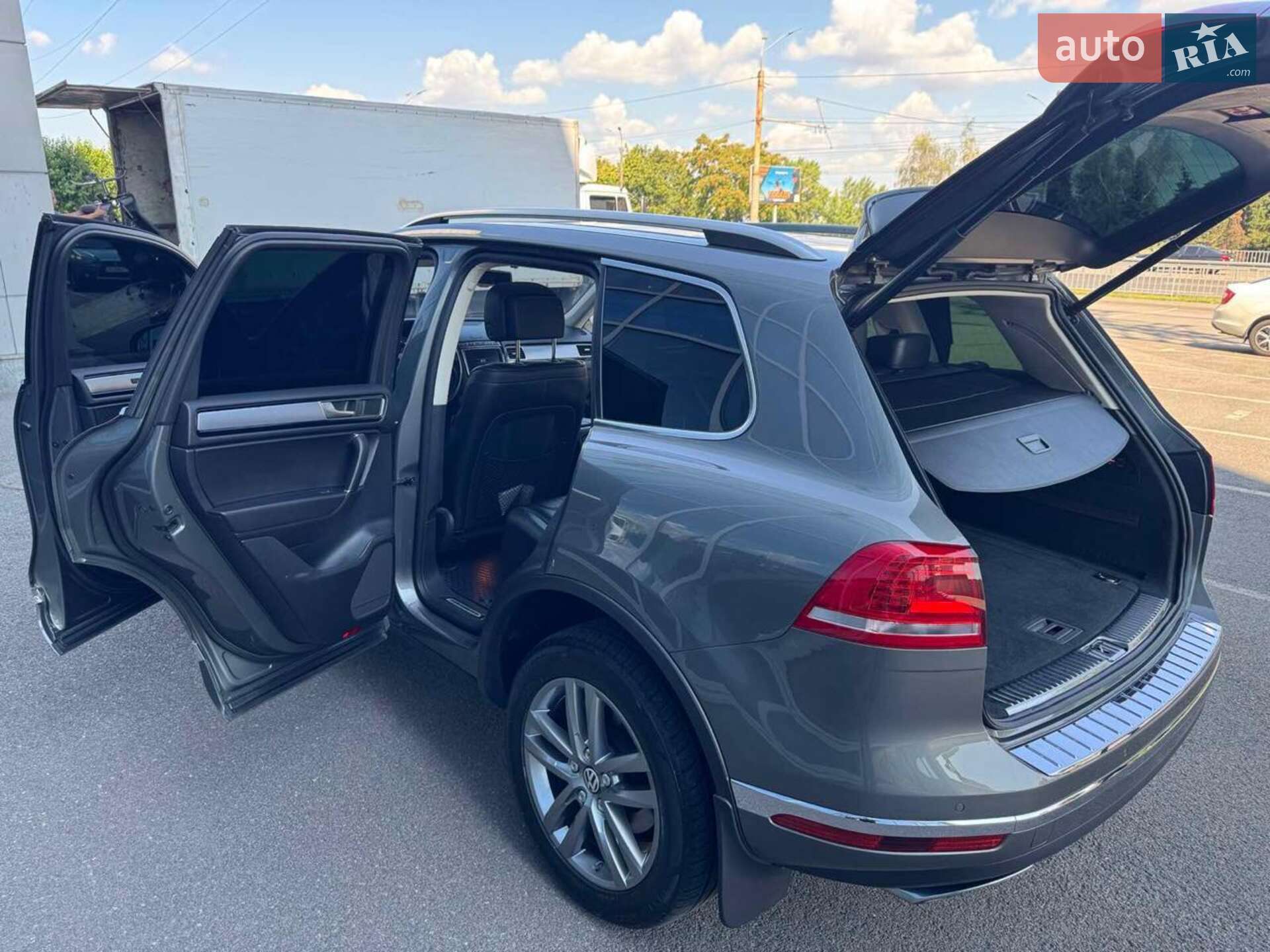 Volkswagen Touareg 2014 VIN WVGZZZ7PZFD004895 фото оголошення 9 з 13