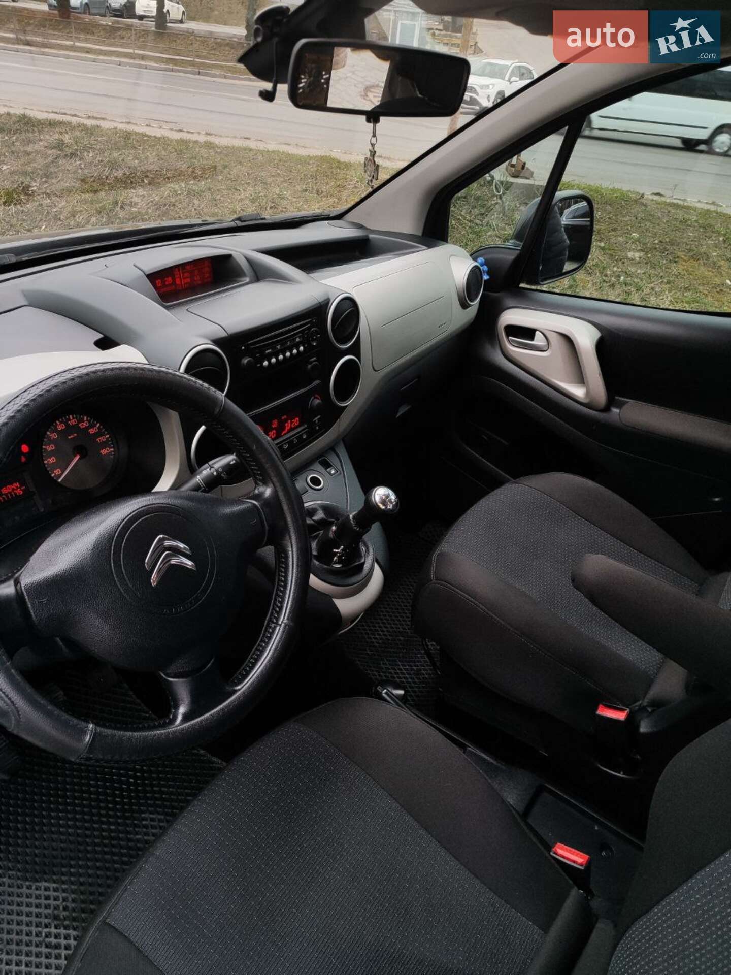 Citroen Berlingo 2012 VIN VF77J9HP0CJ620712 фото оголошення 8 з 26