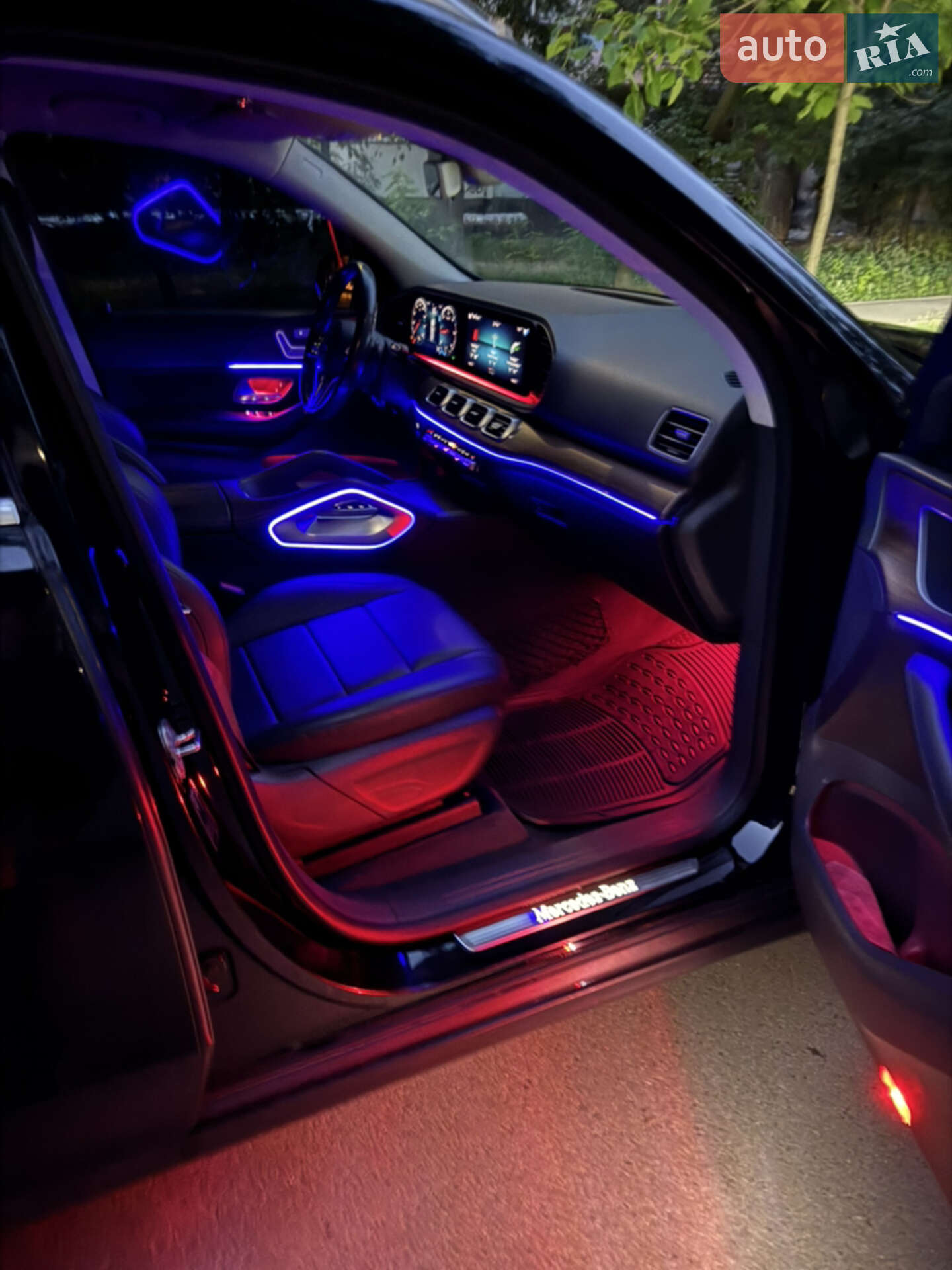 Mercedes-Benz Gle 300D 2019 VIN WDC1671191A047282 фото оголошення 12 з 35