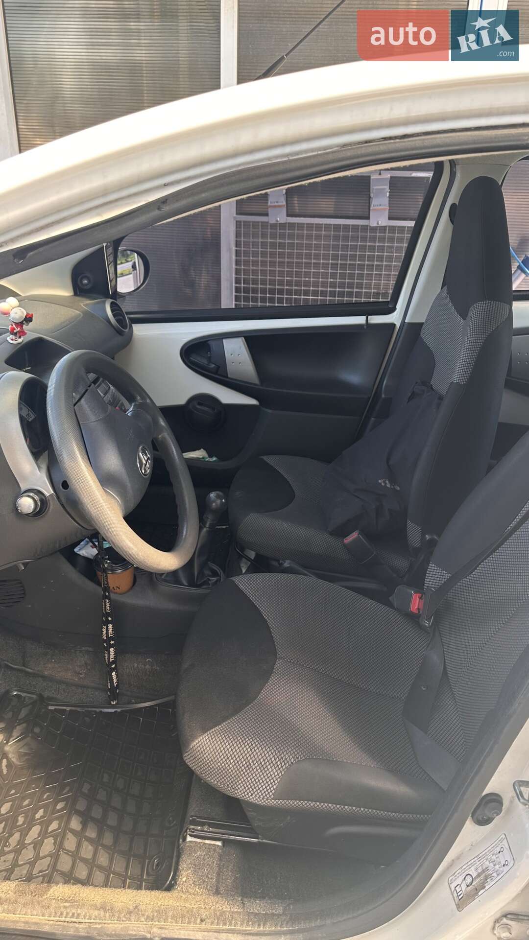 Toyota Aygo 2012 VIN JTDKG18C40N622905 фото оголошення 7 з 7