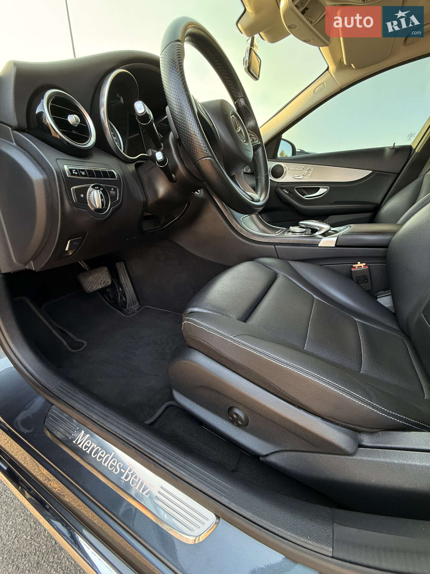Mercedes-Benz C-Class 2014 VIN WDDWF0EB7FF108842 фото оголошення 21 з 38