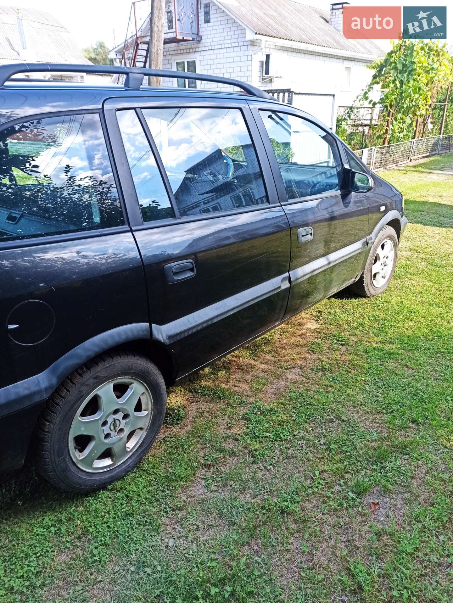 Opel Zafira 2000 VIN W0L0TGF75Y2209582 фото оголошення 3 з 9