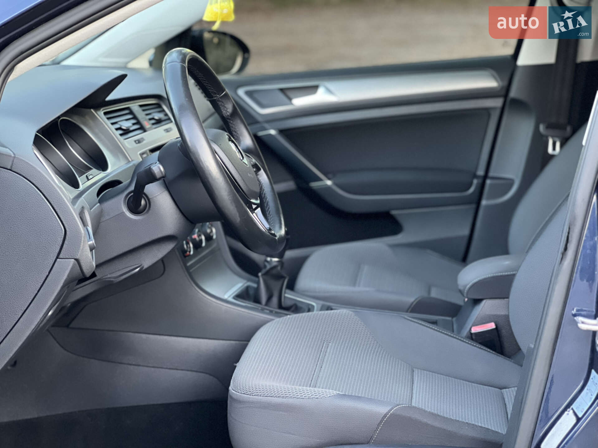 Volkswagen Golf 2014 VIN WVWZZZAUZEP565838 фото оголошення 30 з 62