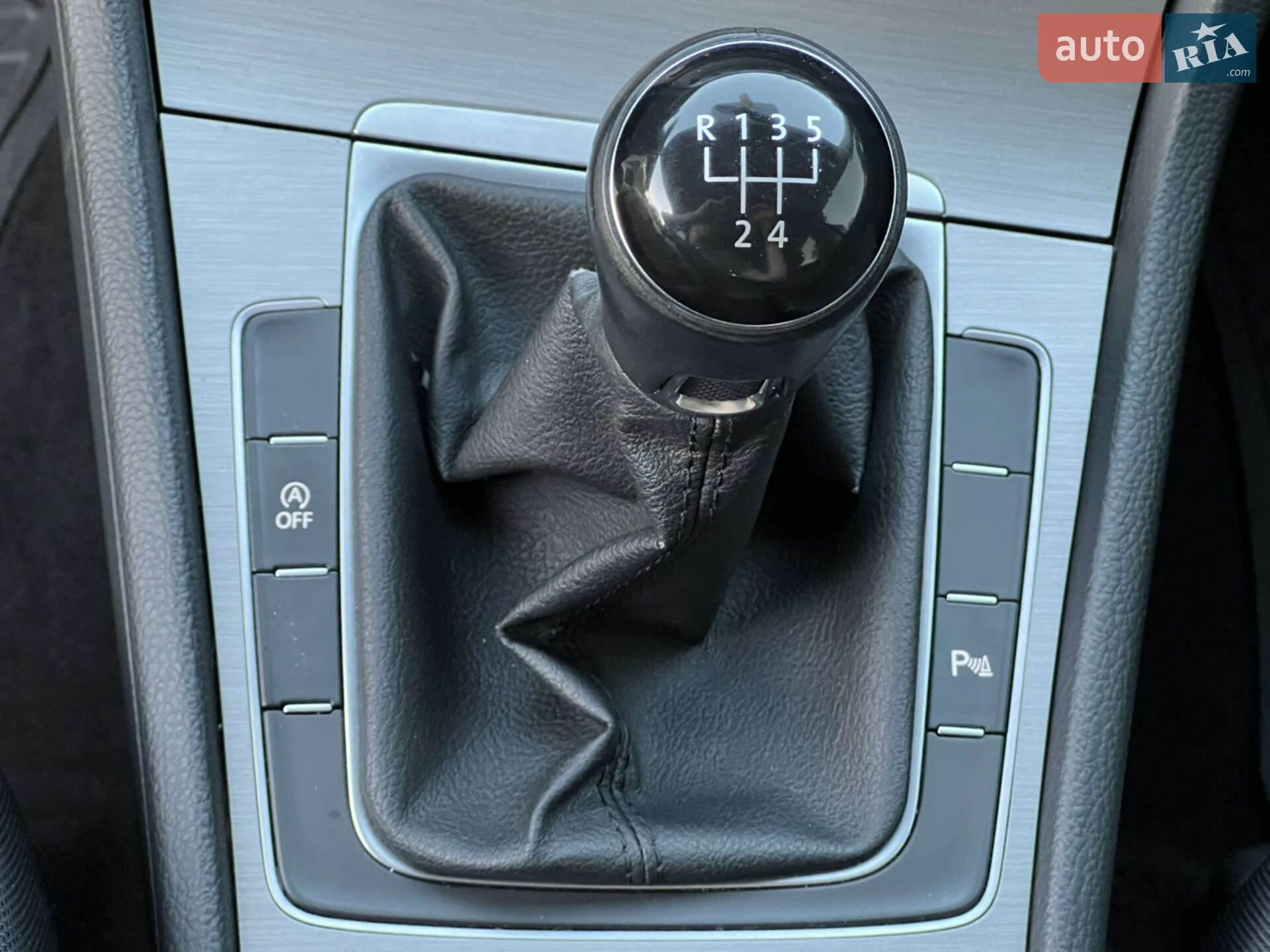 Volkswagen Golf 2014 VIN WVWZZZAUZEP565838 фото оголошення 40 з 62