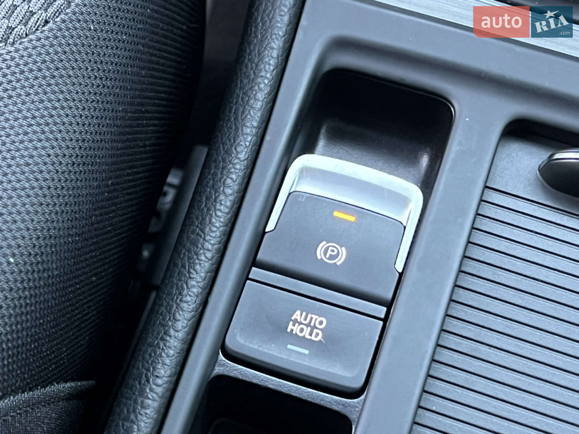 Volkswagen Golf 2014 VIN WVWZZZAUZEP565838 фото оголошення 41 з 62