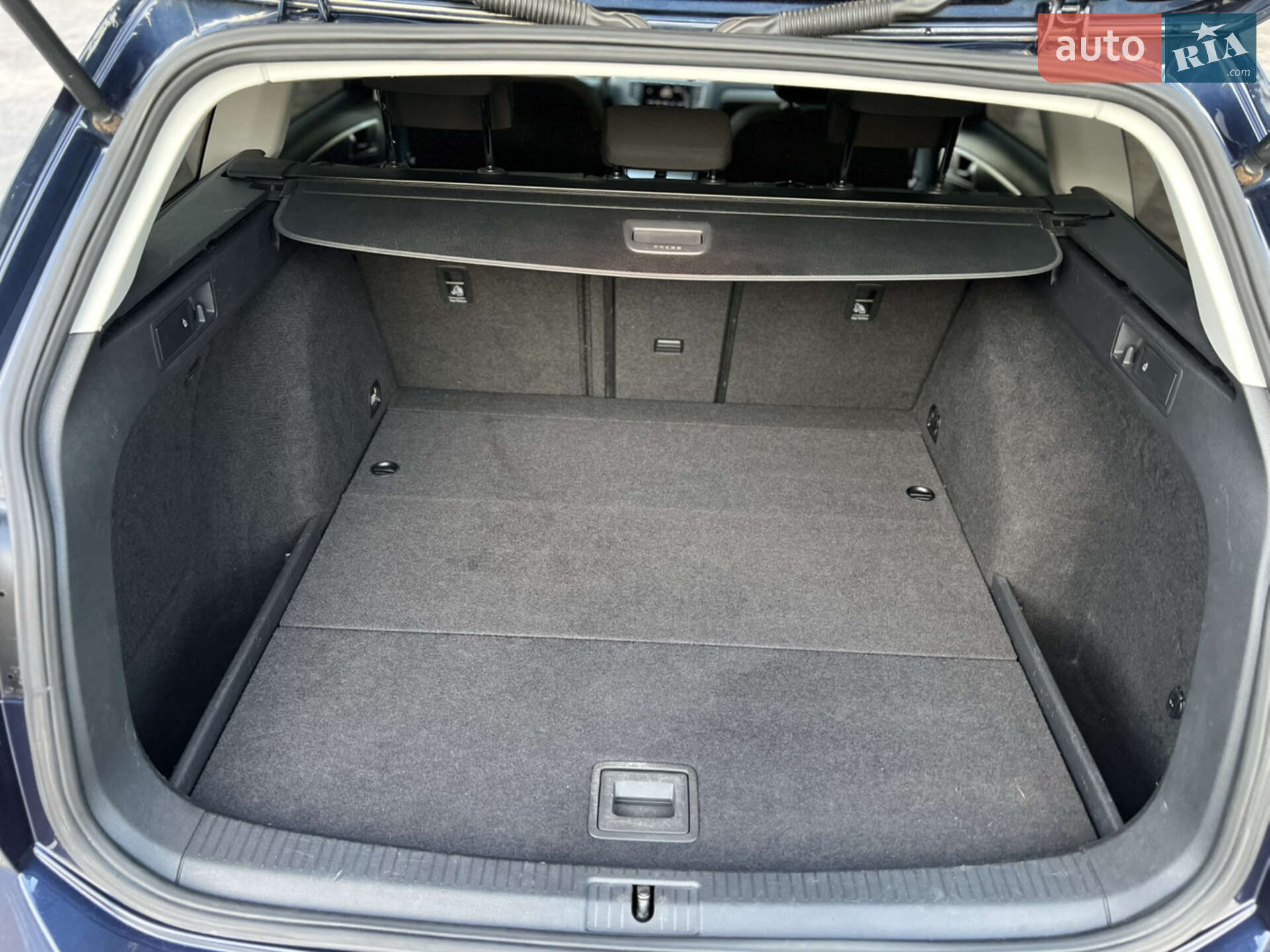 Volkswagen Golf 2014 VIN WVWZZZAUZEP565838 фото оголошення 48 з 62