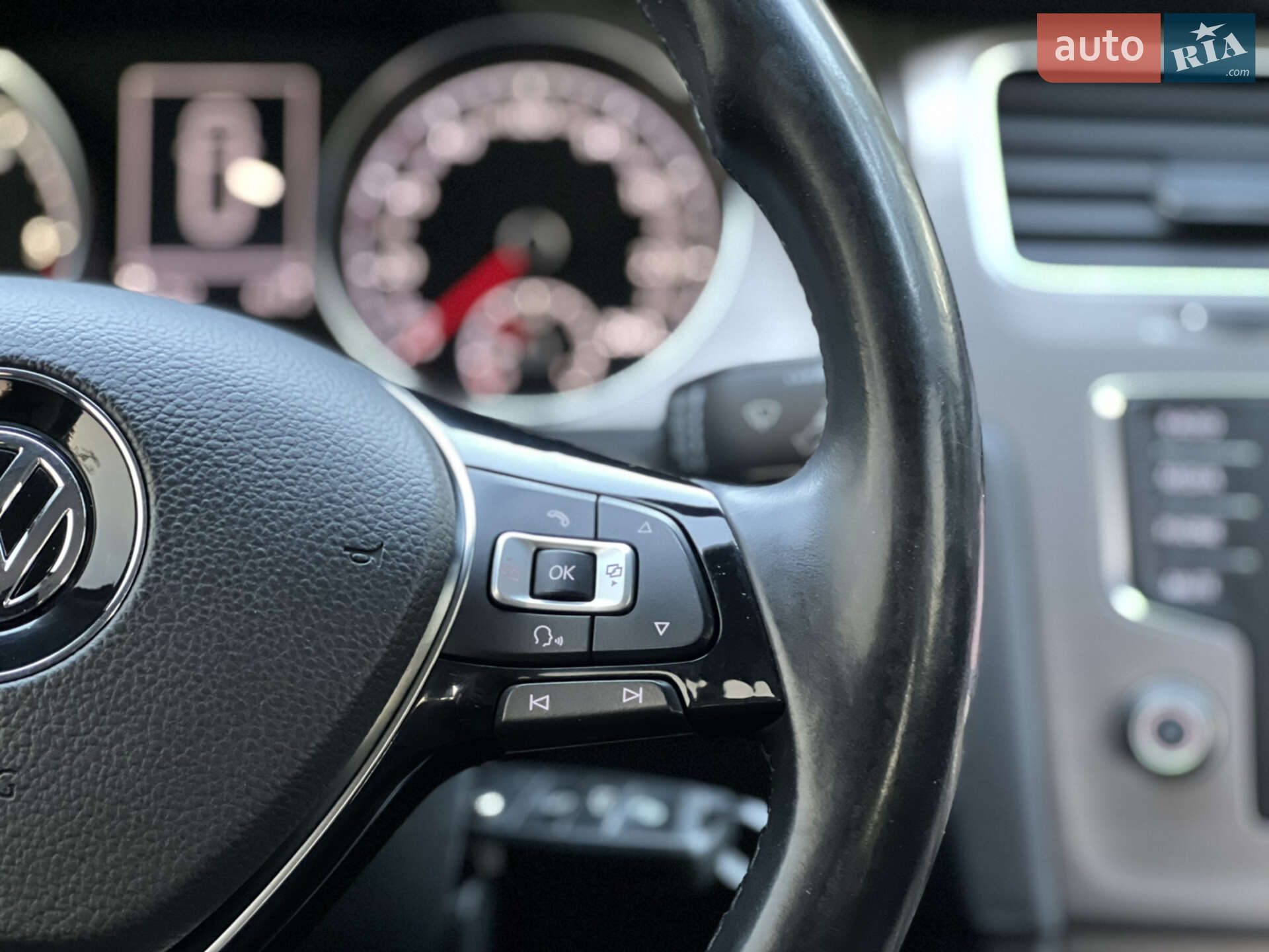 Volkswagen Golf 2014 VIN WVWZZZAUZEP565838 фото оголошення 56 з 62