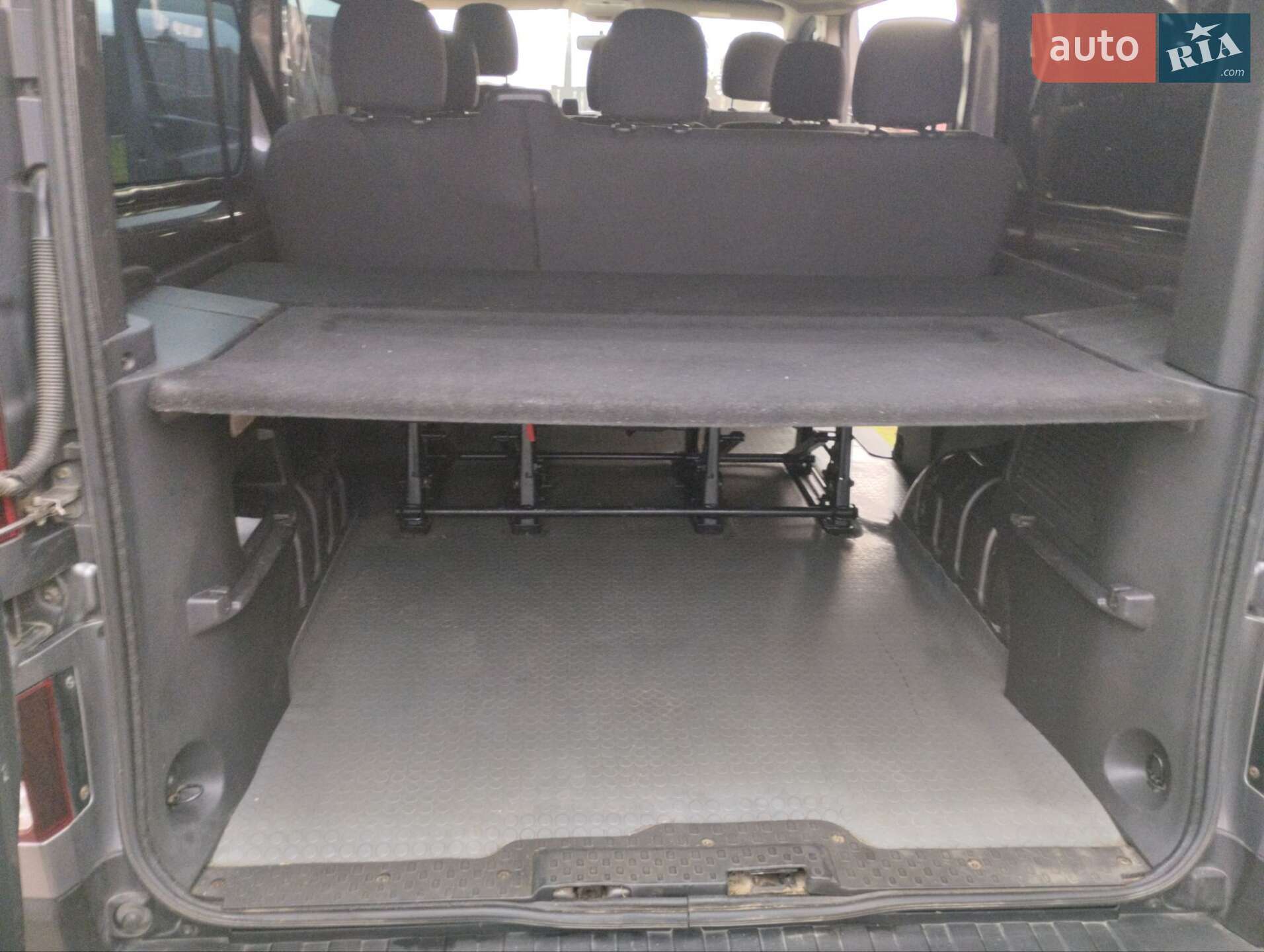 Renault Trafic 2016 VIN VF1JL000454116926 фото оголошення 6 з 11