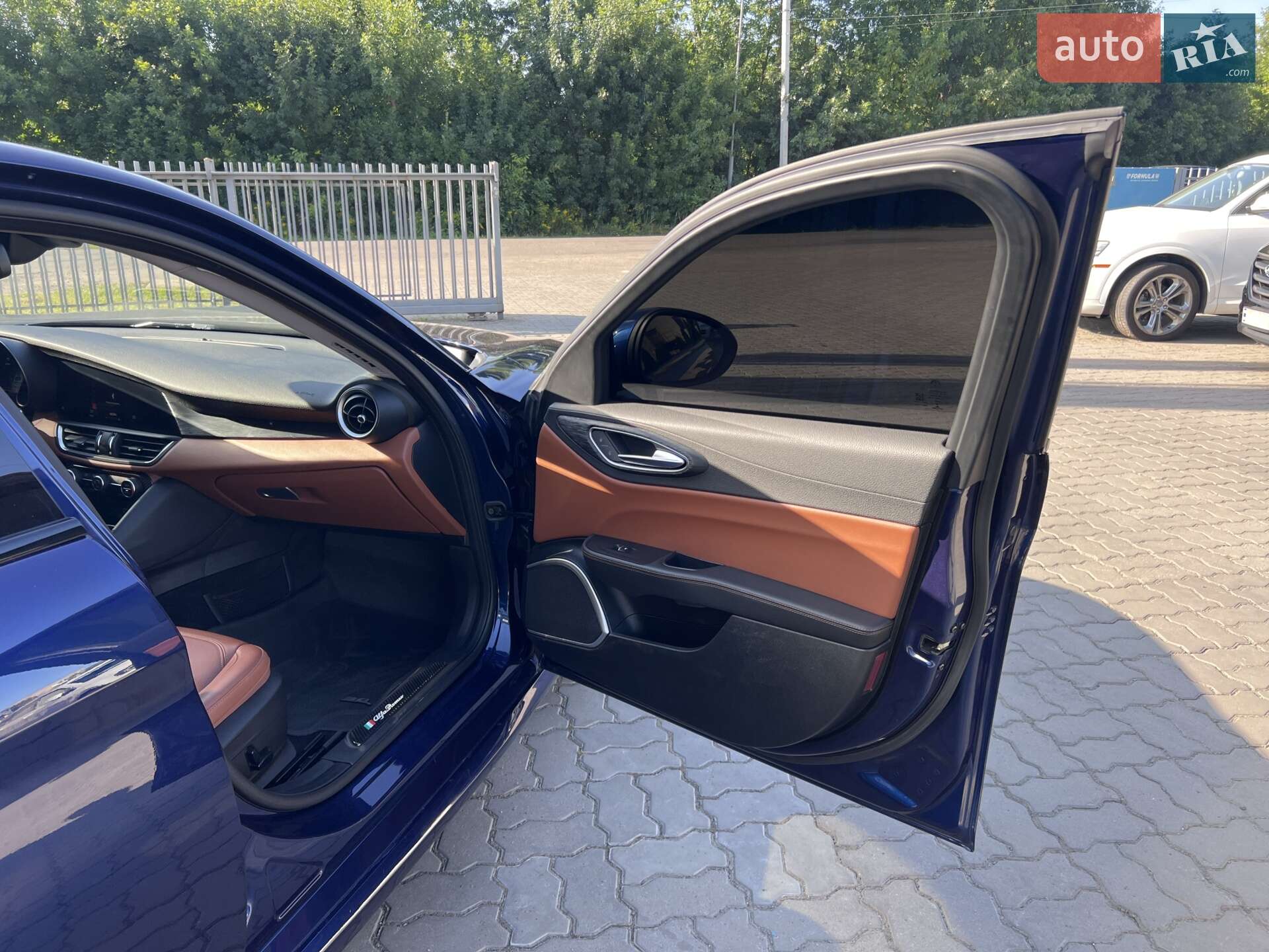 Alfa Romeo Giulia 2018 VIN ZARFAEDN7J7590223 фото оголошення 29 з 53