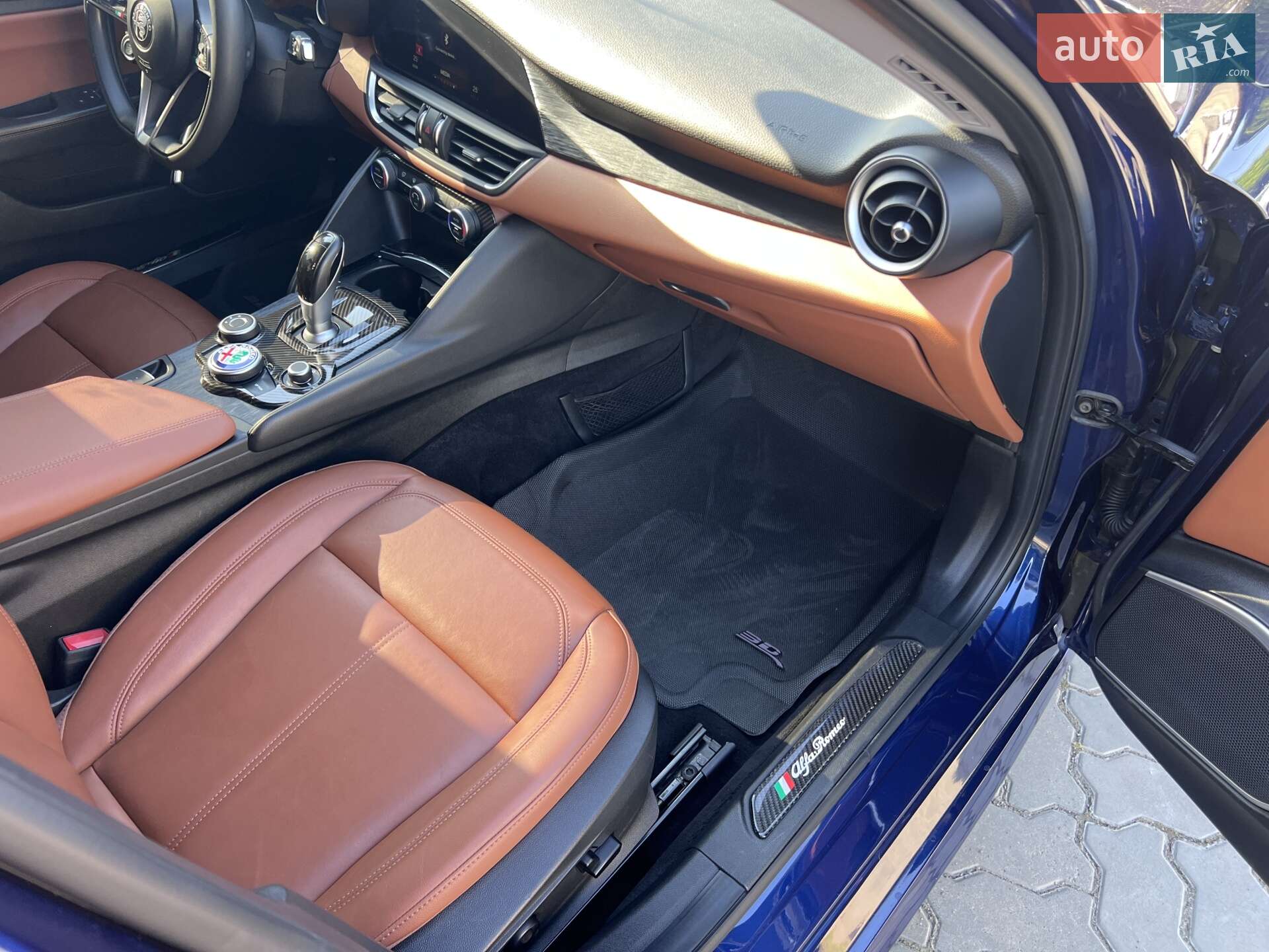 Alfa Romeo Giulia 2018 VIN ZARFAEDN7J7590223 фото оголошення 31 з 53
