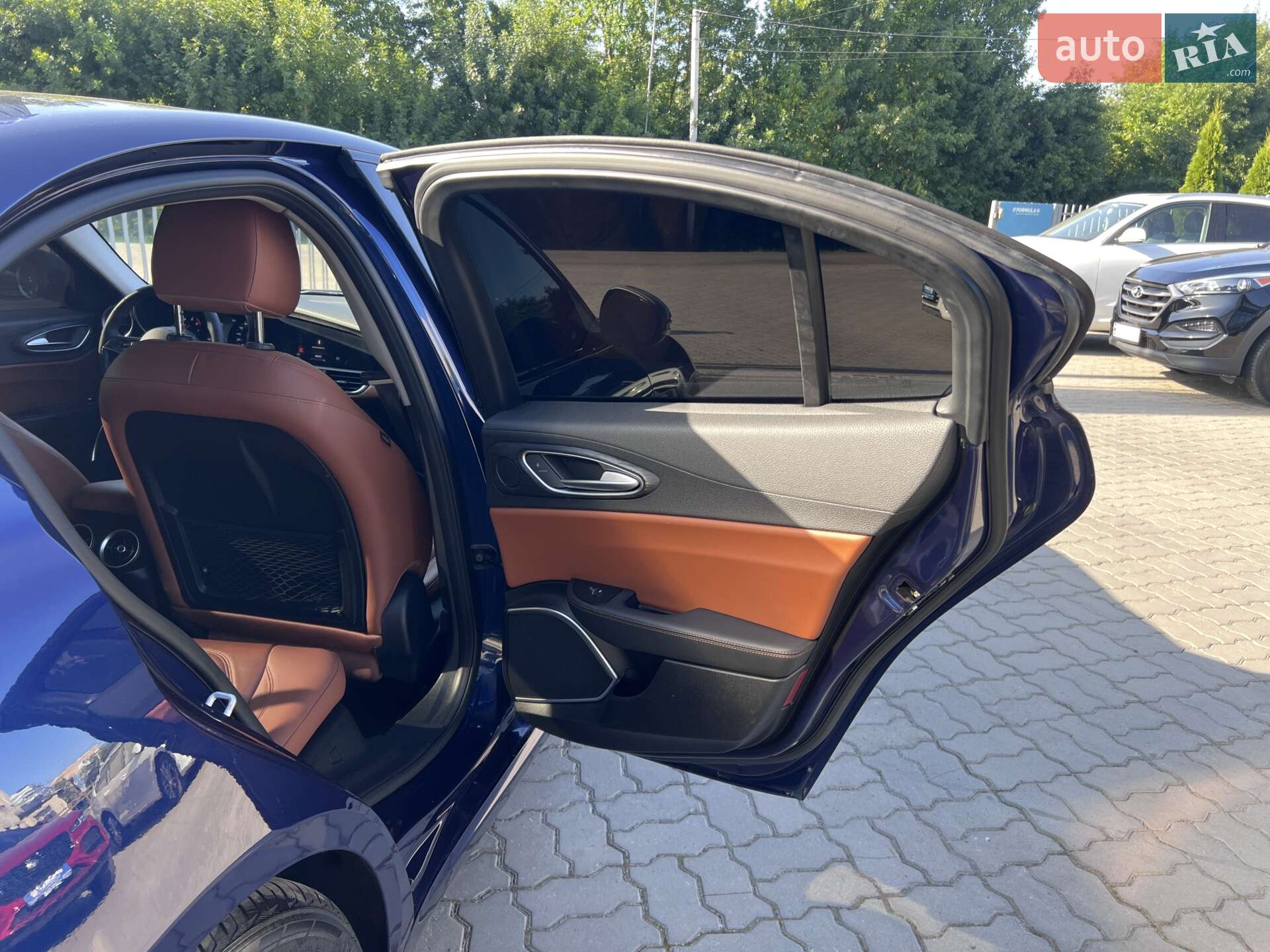 Alfa Romeo Giulia 2018 VIN ZARFAEDN7J7590223 фото оголошення 33 з 53