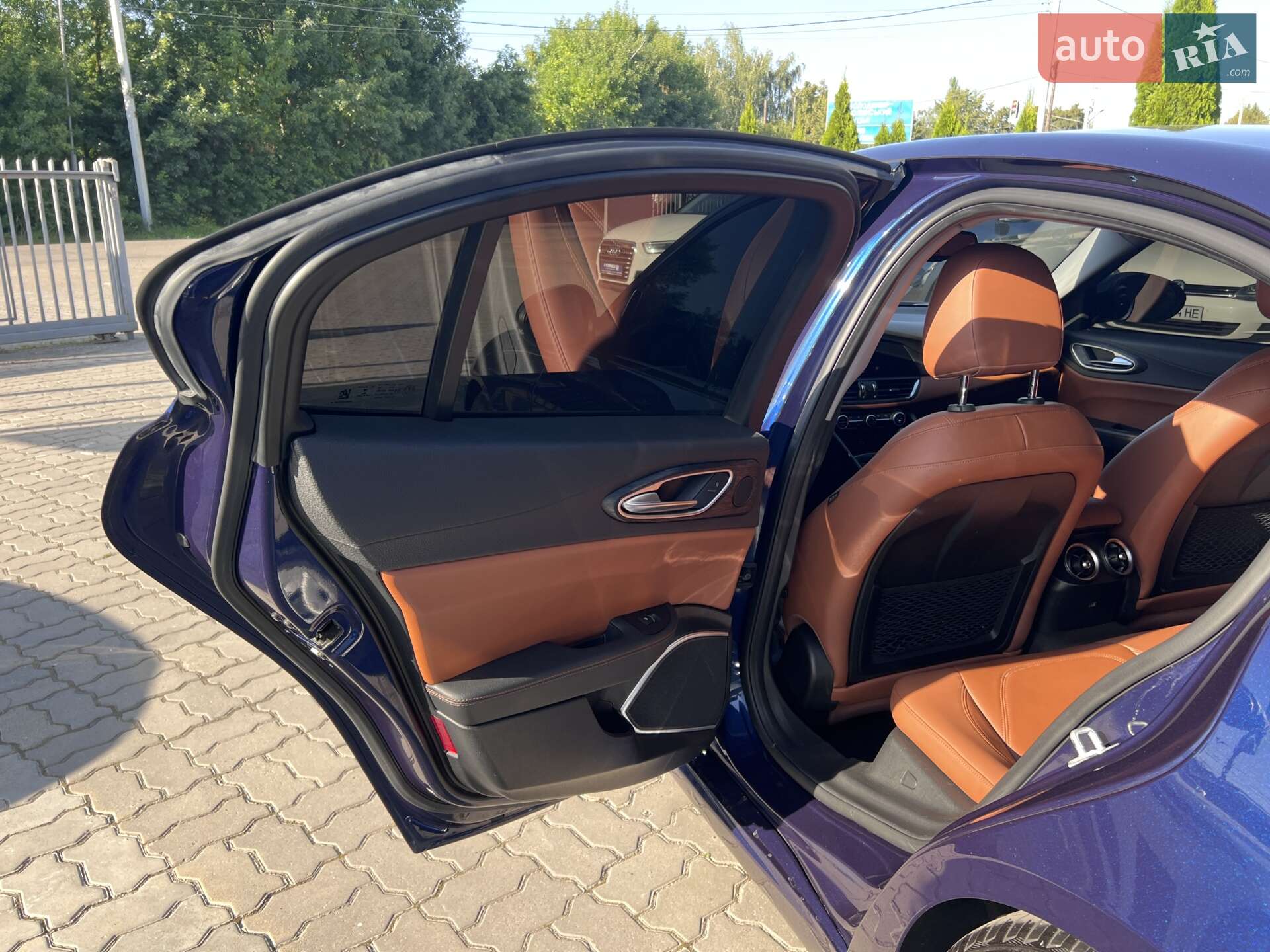 Alfa Romeo Giulia 2018 VIN ZARFAEDN7J7590223 фото оголошення 37 з 53
