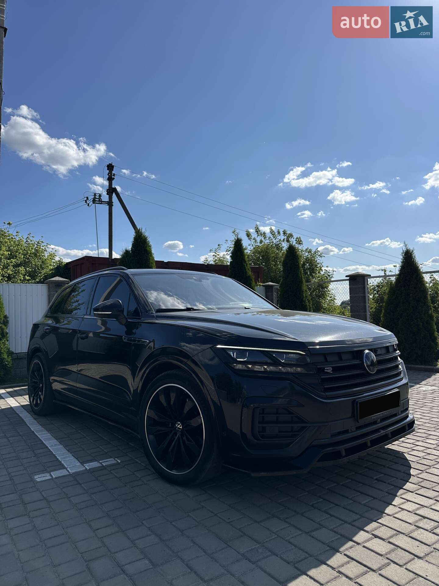 Volkswagen Touareg 2023 VIN WVGZZZCR6PD025981 фото оголошення 2 з 34