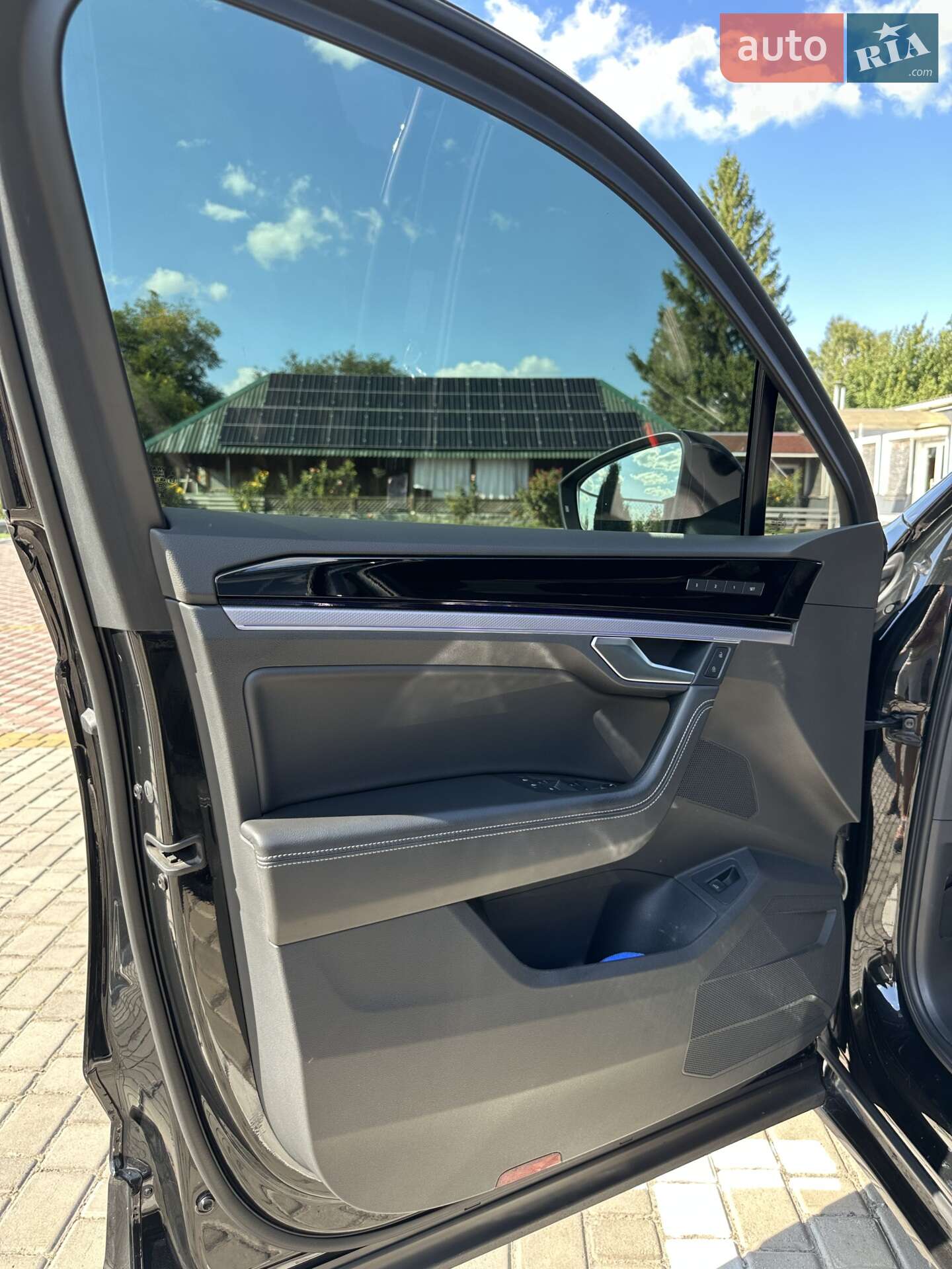 Volkswagen Touareg 2023 VIN WVGZZZCR6PD025981 фото оголошення 10 з 34