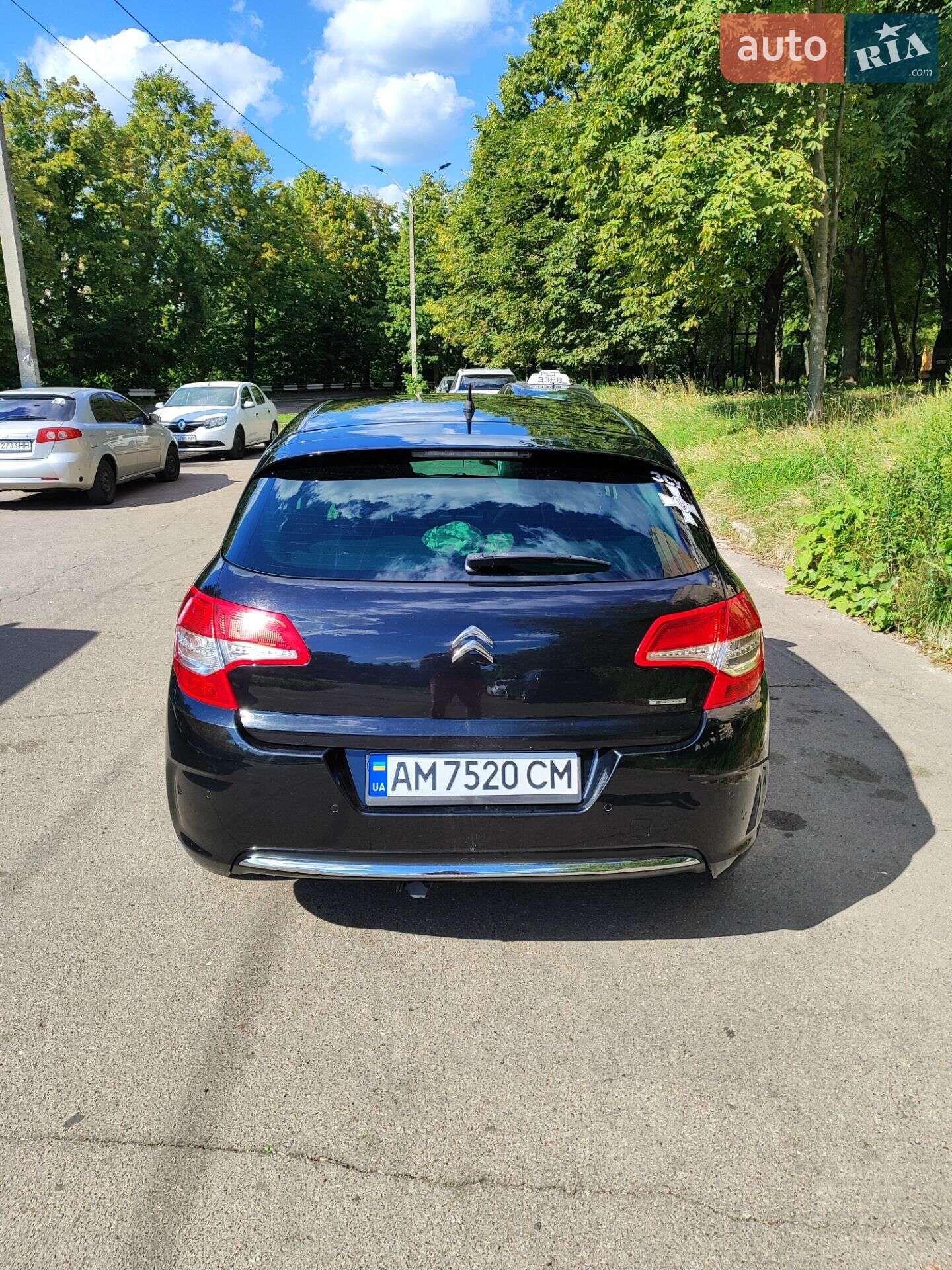 Citroen C4 2012 VIN VF7NC9HR8BY622332 фото оголошення 9 з 11