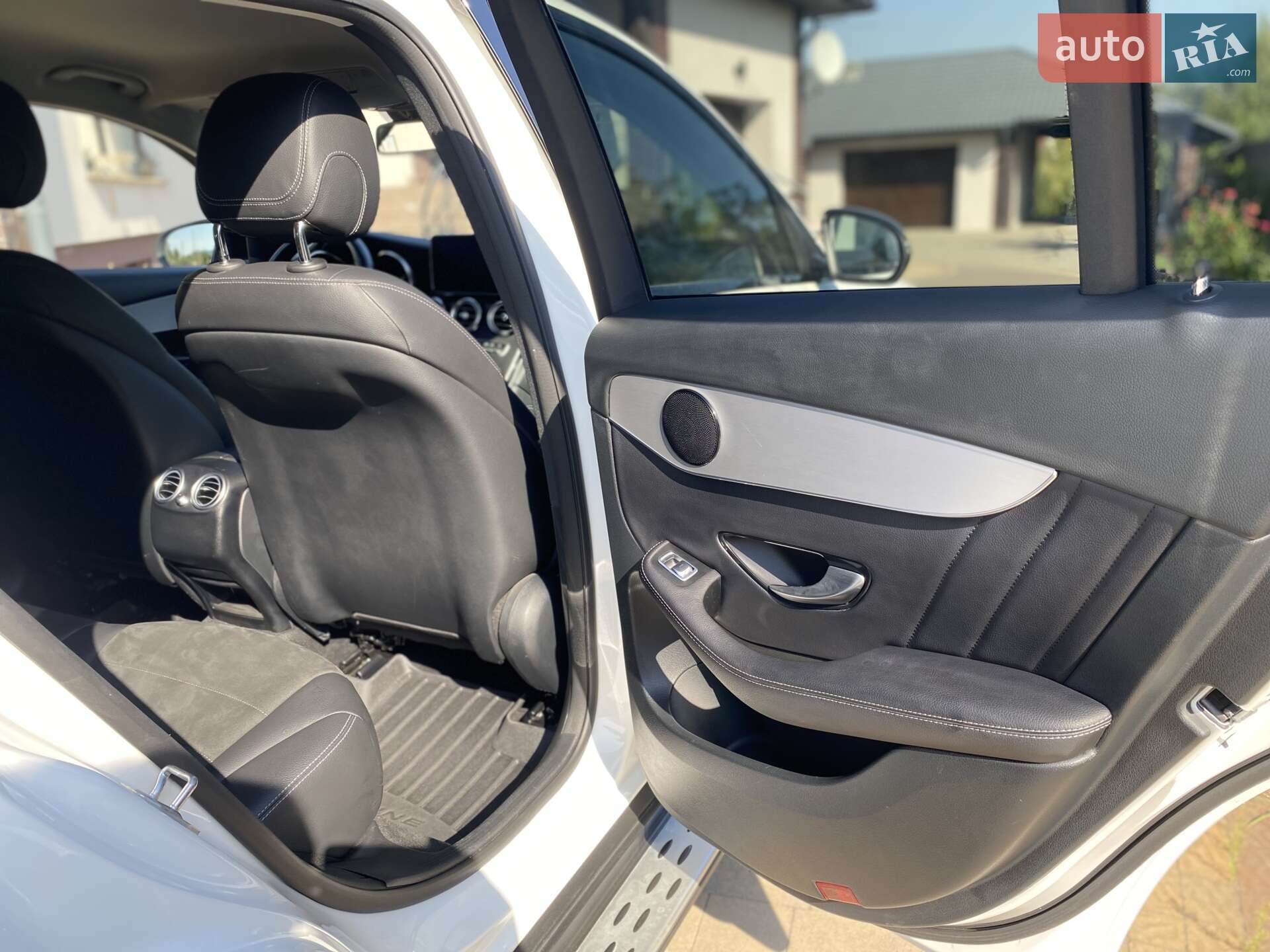 Mercedes-Benz GLC-Class 2018 VIN WDC2539051F549999 фото оголошення 15 з 20