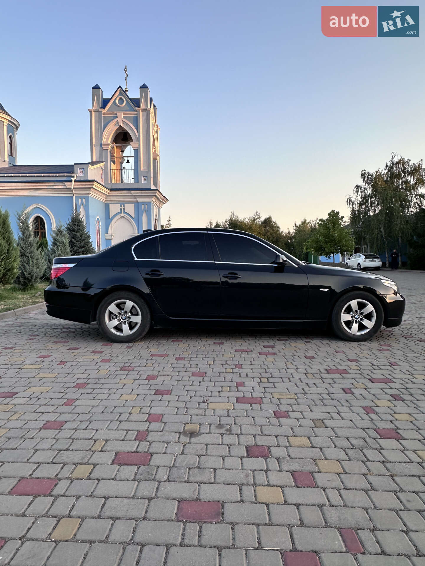 BMW 5 Series 2008 VIN WBANT11090CW02179 фото оголошення 2 з 16