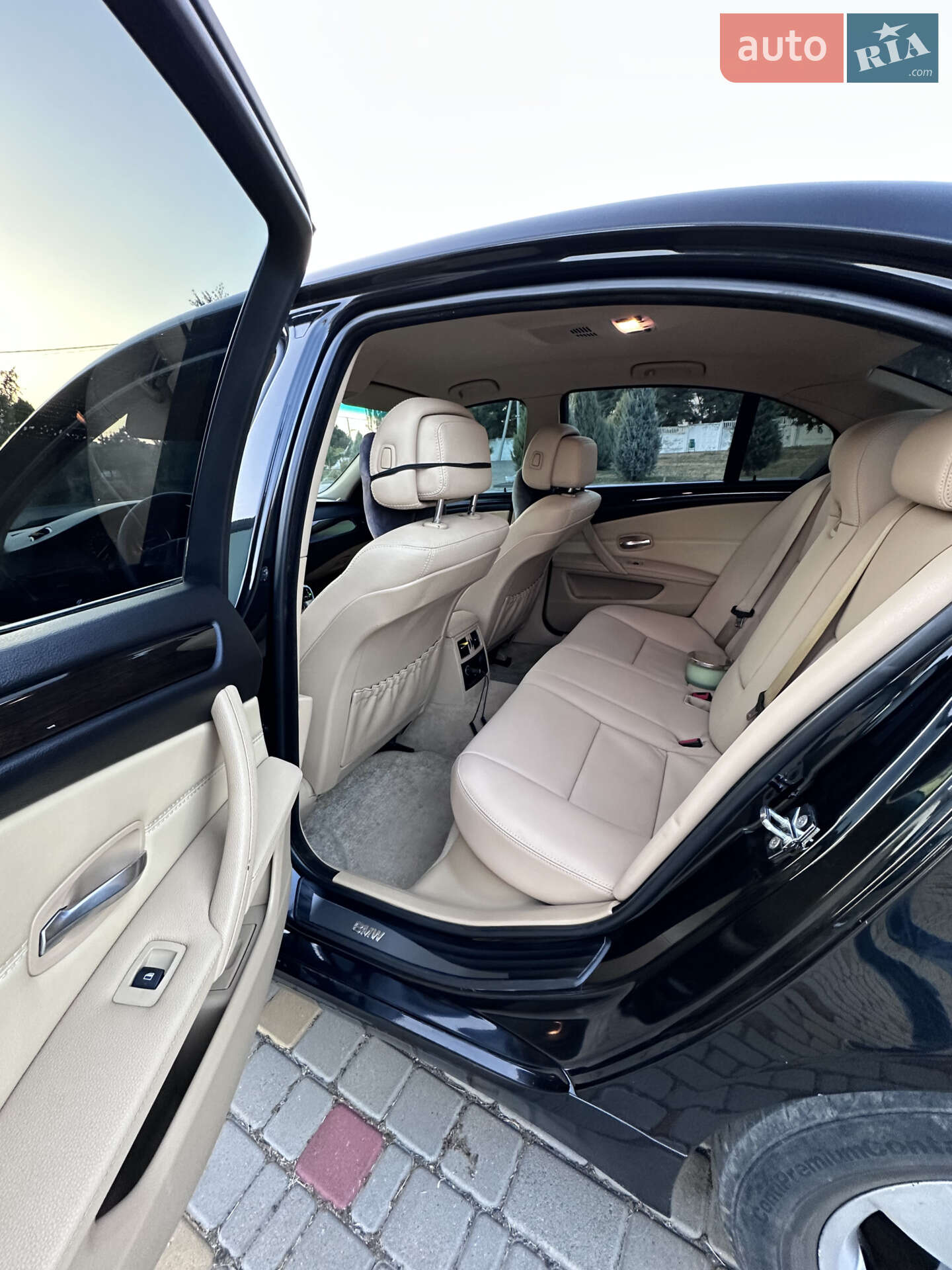 BMW 5 Series 2008 VIN WBANT11090CW02179 фото оголошення 11 з 16