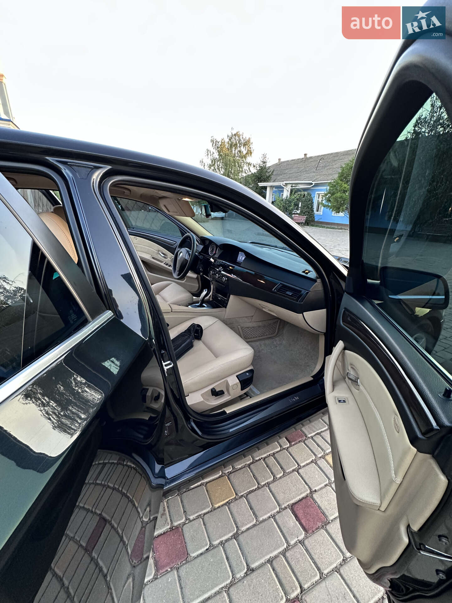 BMW 5 Series 2008 VIN WBANT11090CW02179 фото оголошення 12 з 16