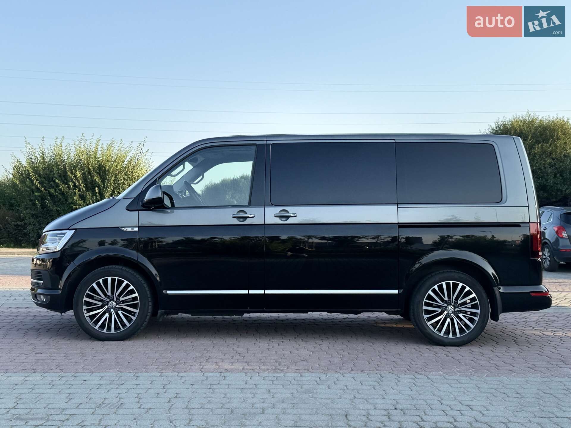 Volkswagen Multivan 2018 VIN WV2ZZZ7HZJH172007 фото оголошення 22 з 46
