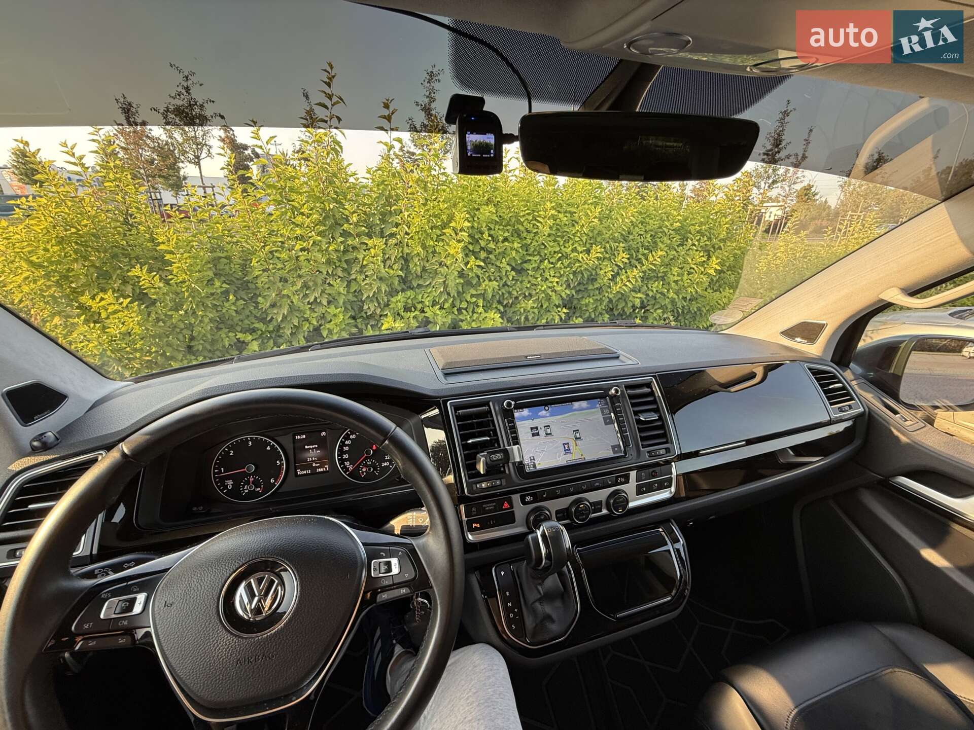 Volkswagen Multivan 2018 VIN WV2ZZZ7HZJH172007 фото оголошення 34 з 46