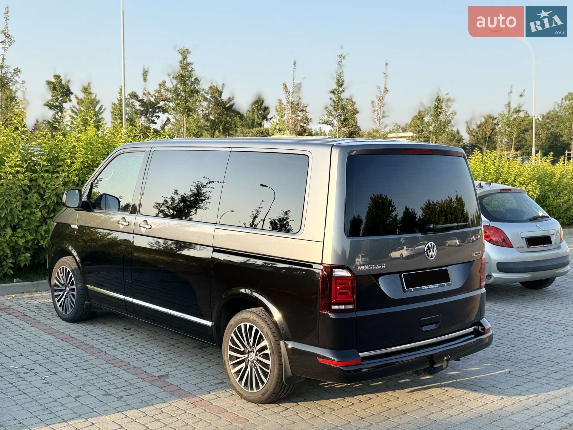 Volkswagen Multivan 2018 VIN WV2ZZZ7HZJH172007 фото оголошення 37 з 46
