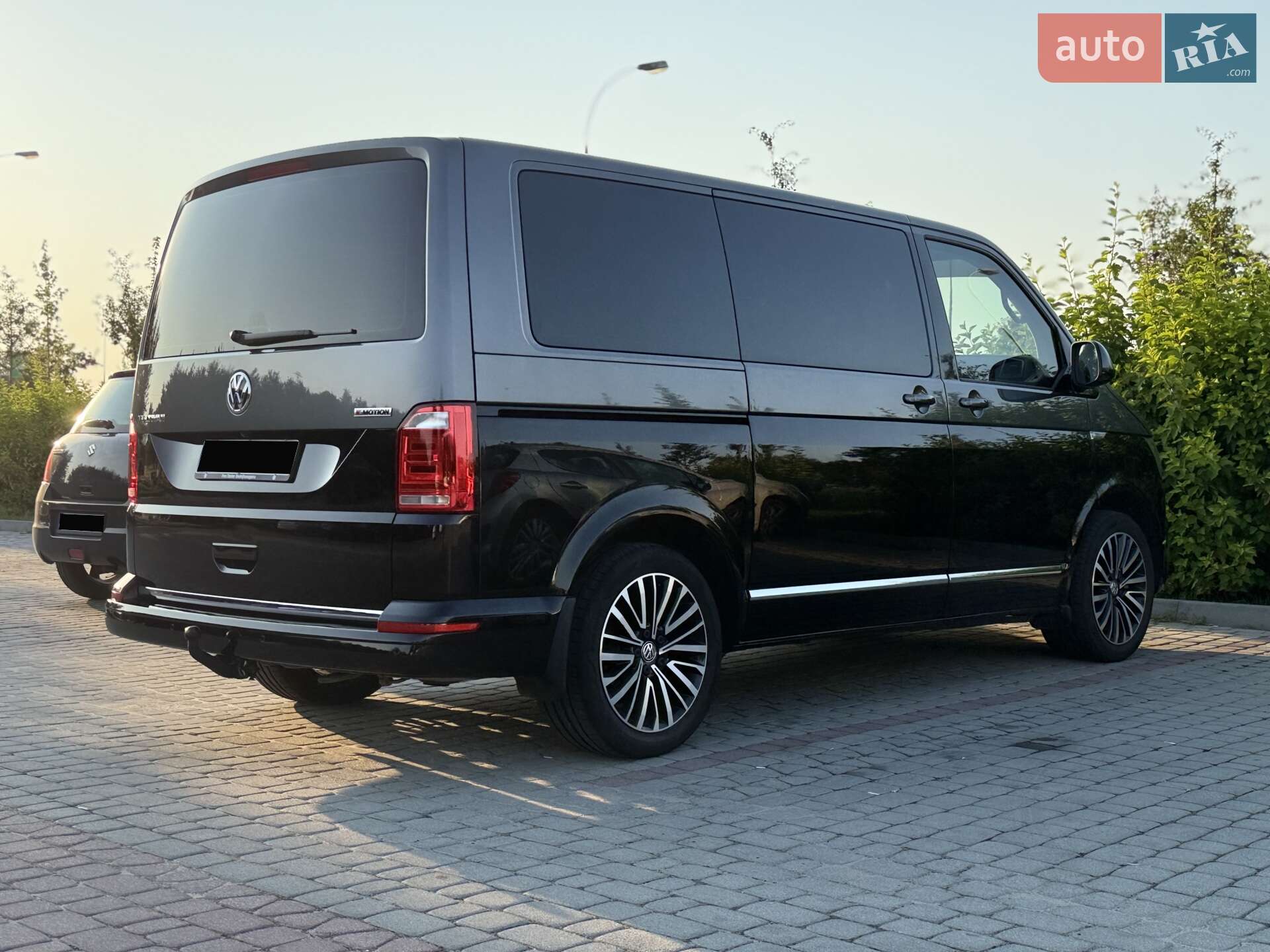 Volkswagen Multivan 2018 VIN WV2ZZZ7HZJH172007 фото оголошення 43 з 46