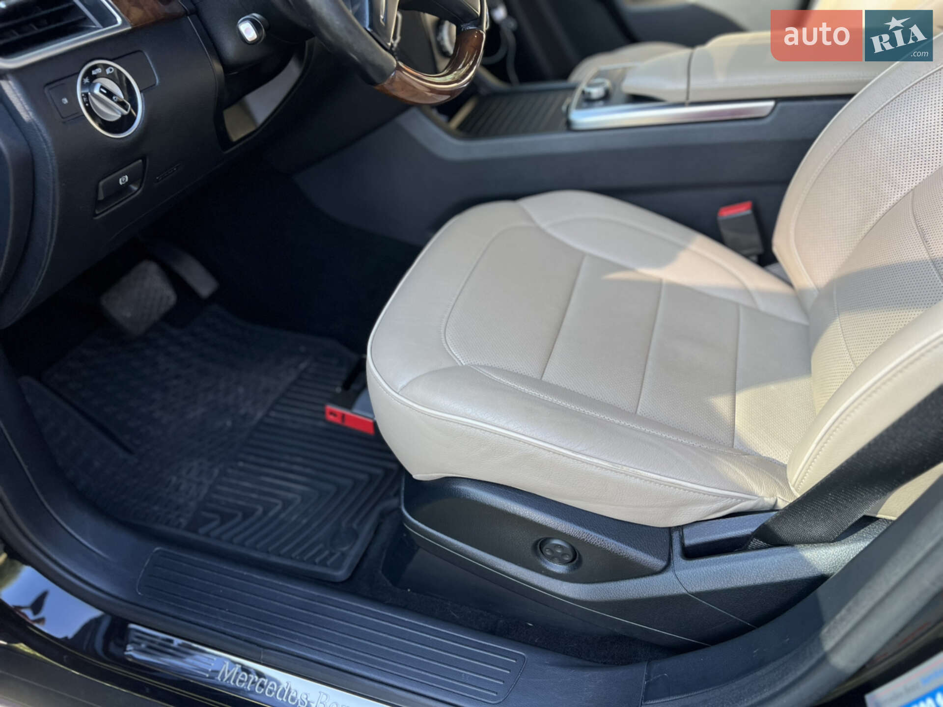 Mercedes-Benz M-Class 2012 VIN WDC1660241A059156 фото оголошення 17 з 18