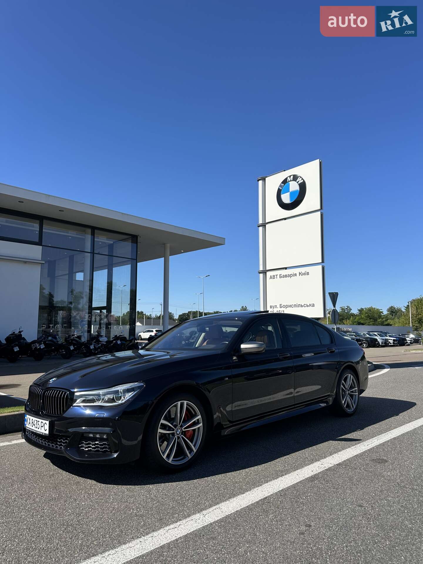 BMW 7 Series 2017 VIN WBA7F21060G781800 фото оголошення 2 з 66
