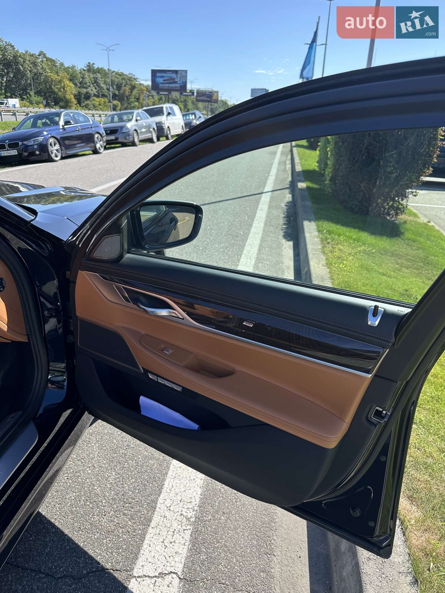 BMW 7 Series 2017 VIN WBA7F21060G781800 фото оголошення 30 з 66