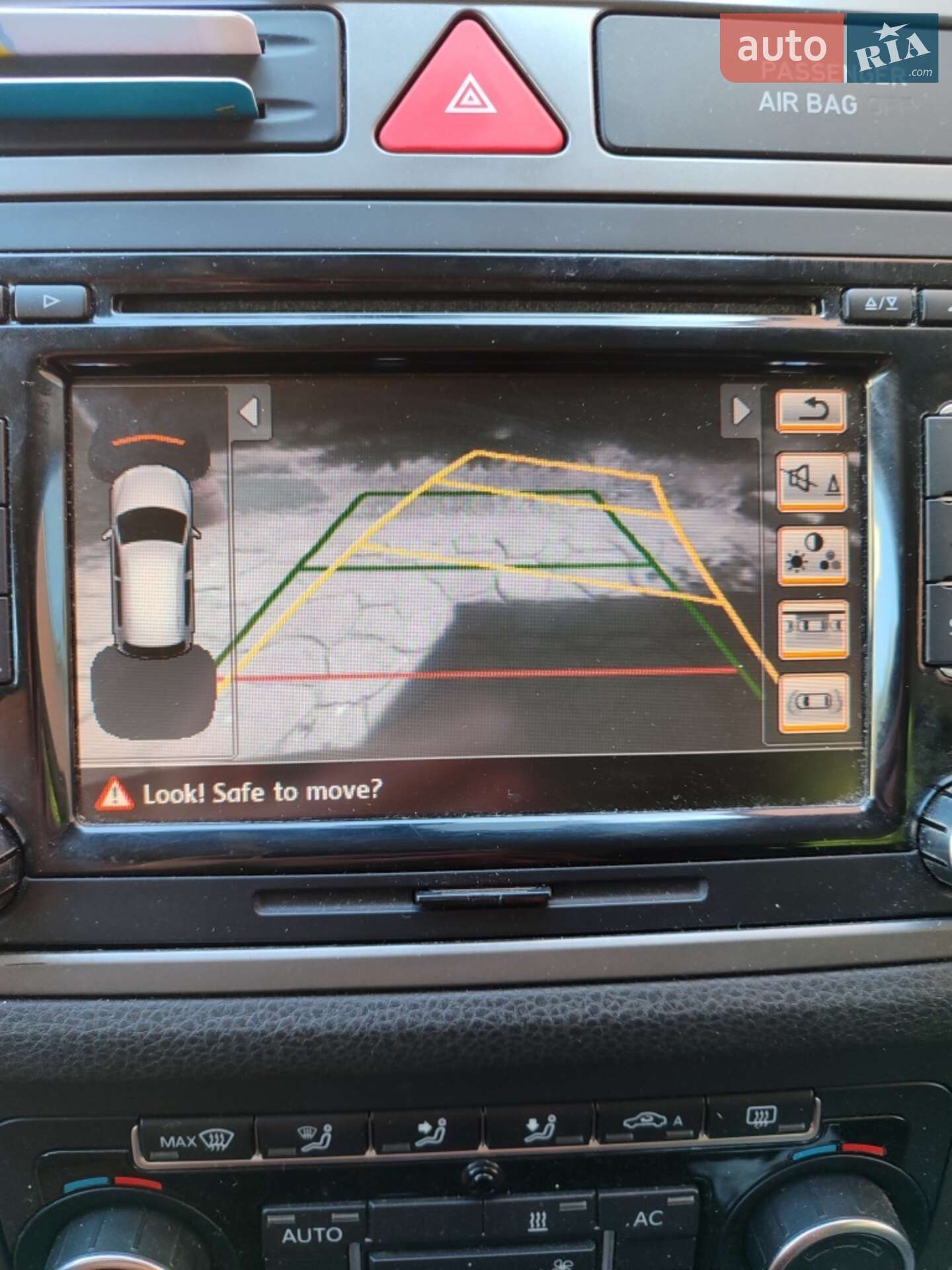 Volkswagen Tiguan 2011 VIN WVGZZZ5NZBW107000 фото оголошення 12 з 19