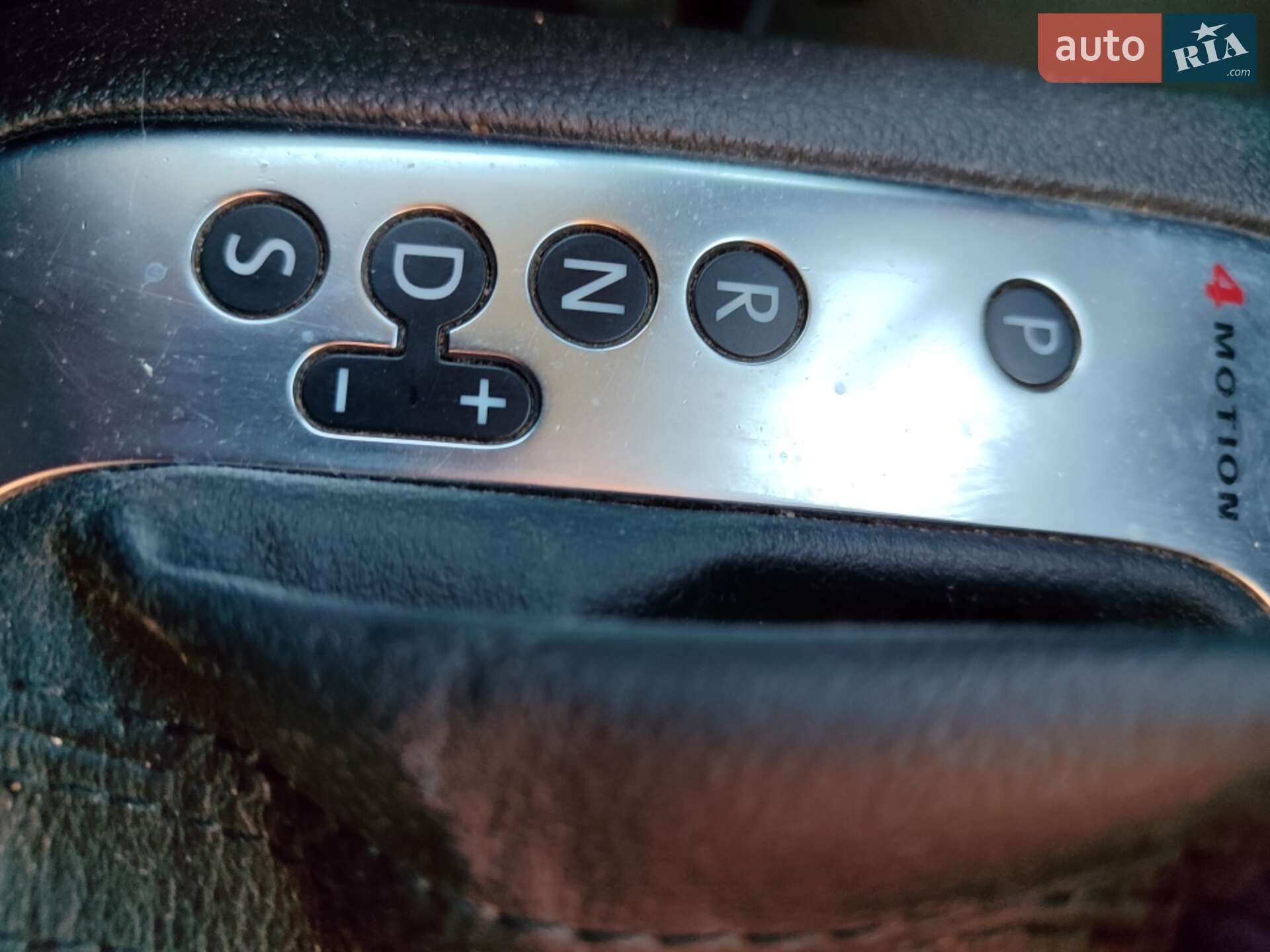 Volkswagen Tiguan 2011 VIN WVGZZZ5NZBW107000 фото оголошення 11 з 19
