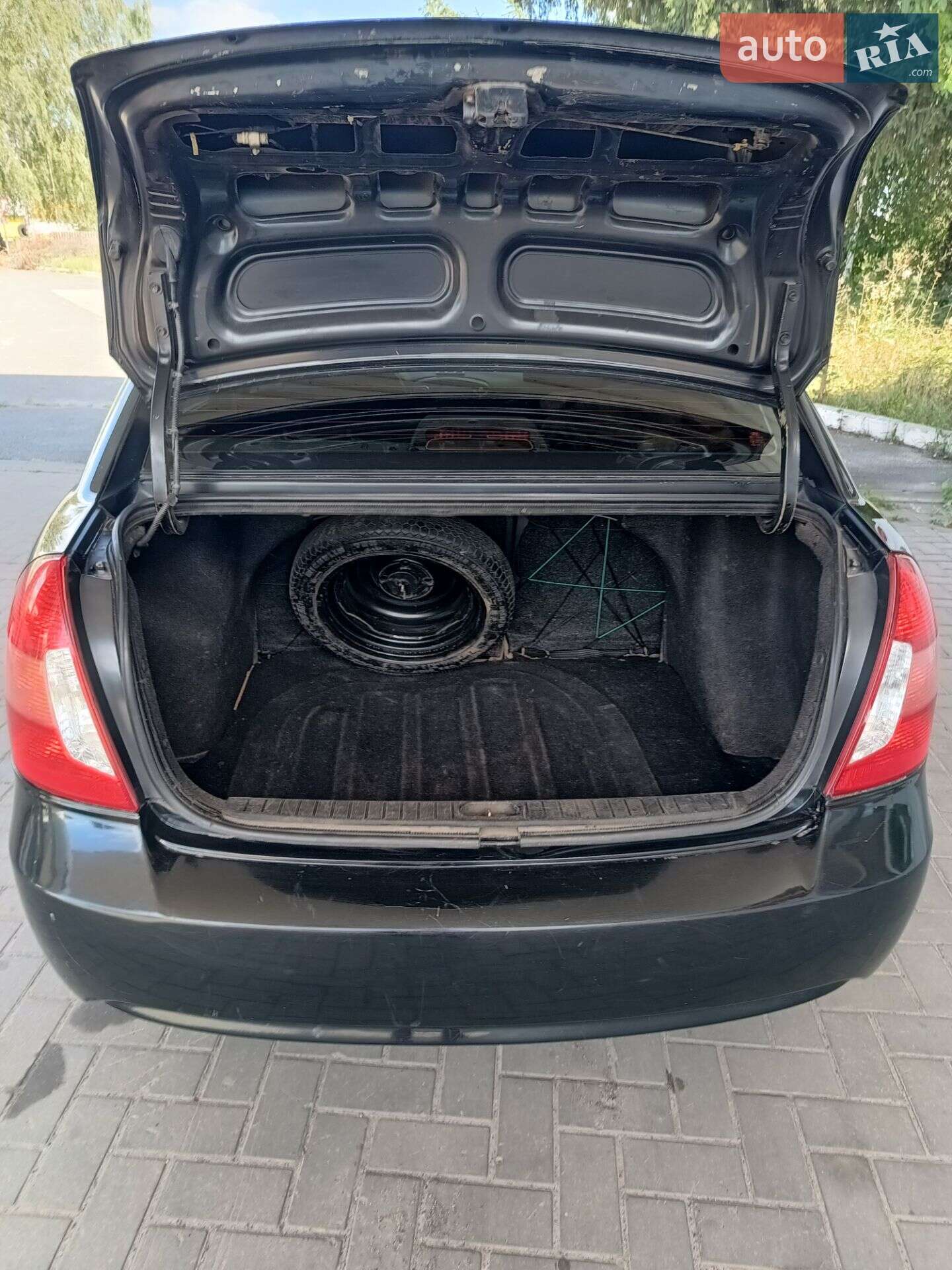 Hyundai Accent 2010 VIN NLHCM41AAAZ193490 фото оголошення 3 з 13