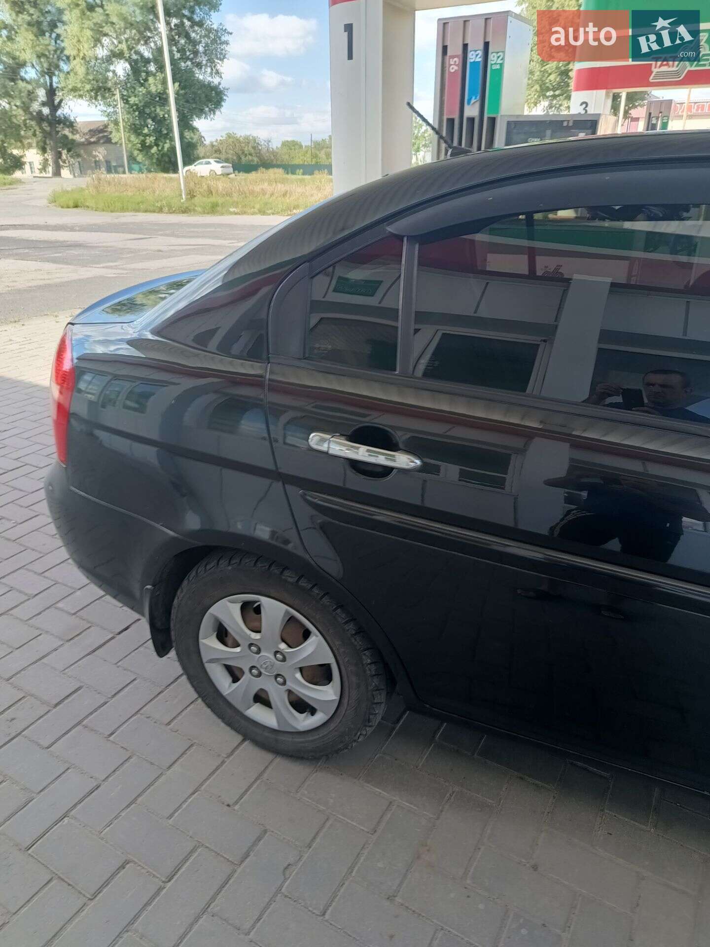 Hyundai Accent 2010 VIN NLHCM41AAAZ193490 фото оголошення 8 з 13