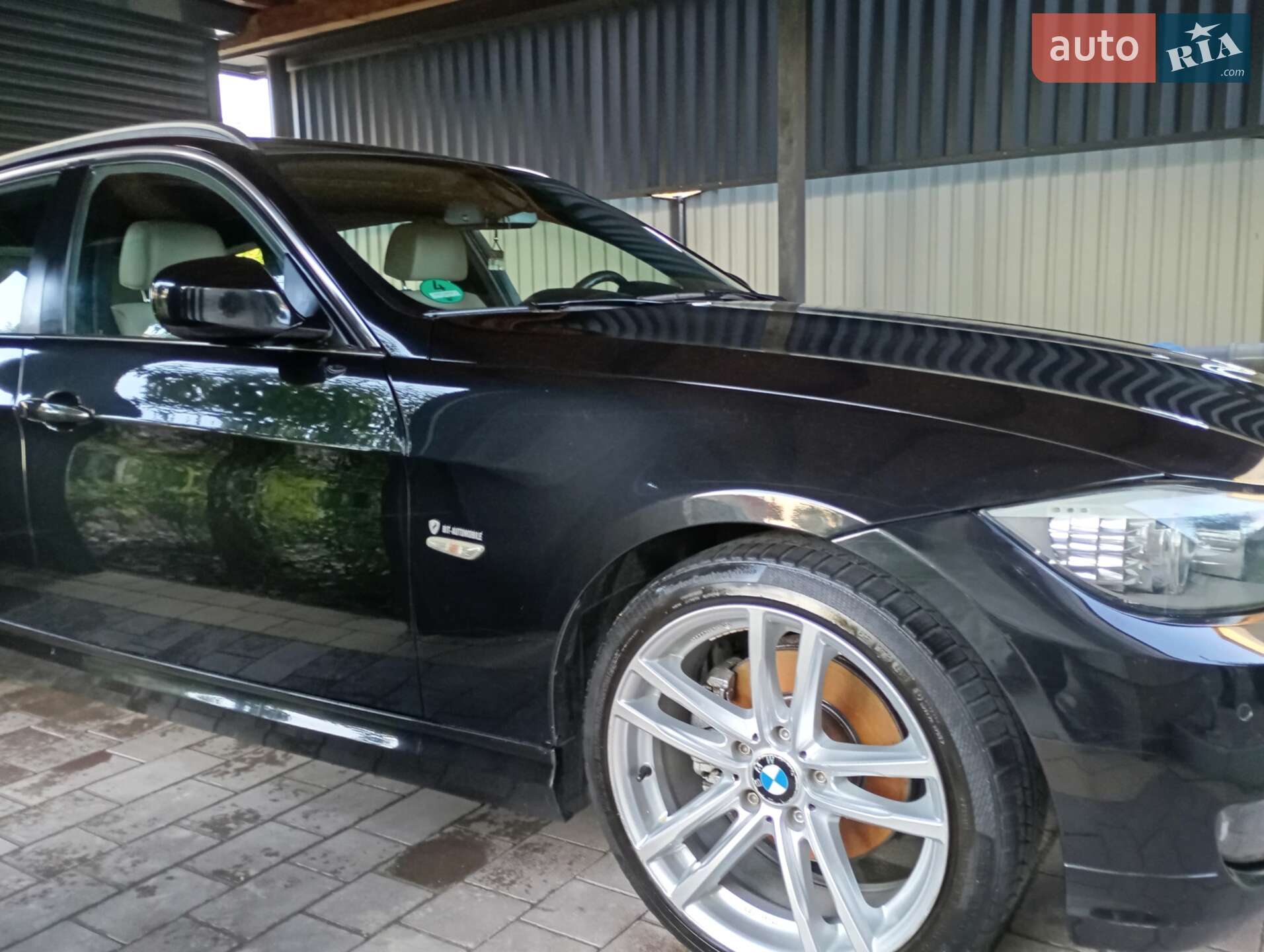 BMW 3 Series 2012 VIN WBAUY11060F208473 фото оголошення 3 з 12