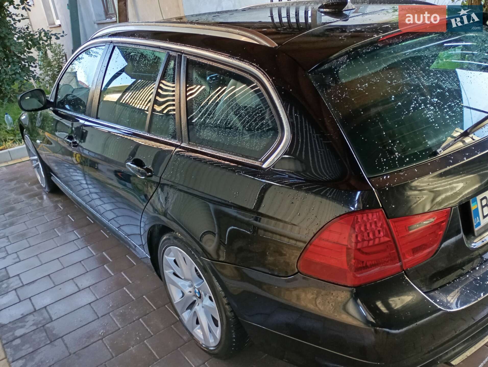 BMW 3 Series 2012 VIN WBAUY11060F208473 фото оголошення 12 з 12