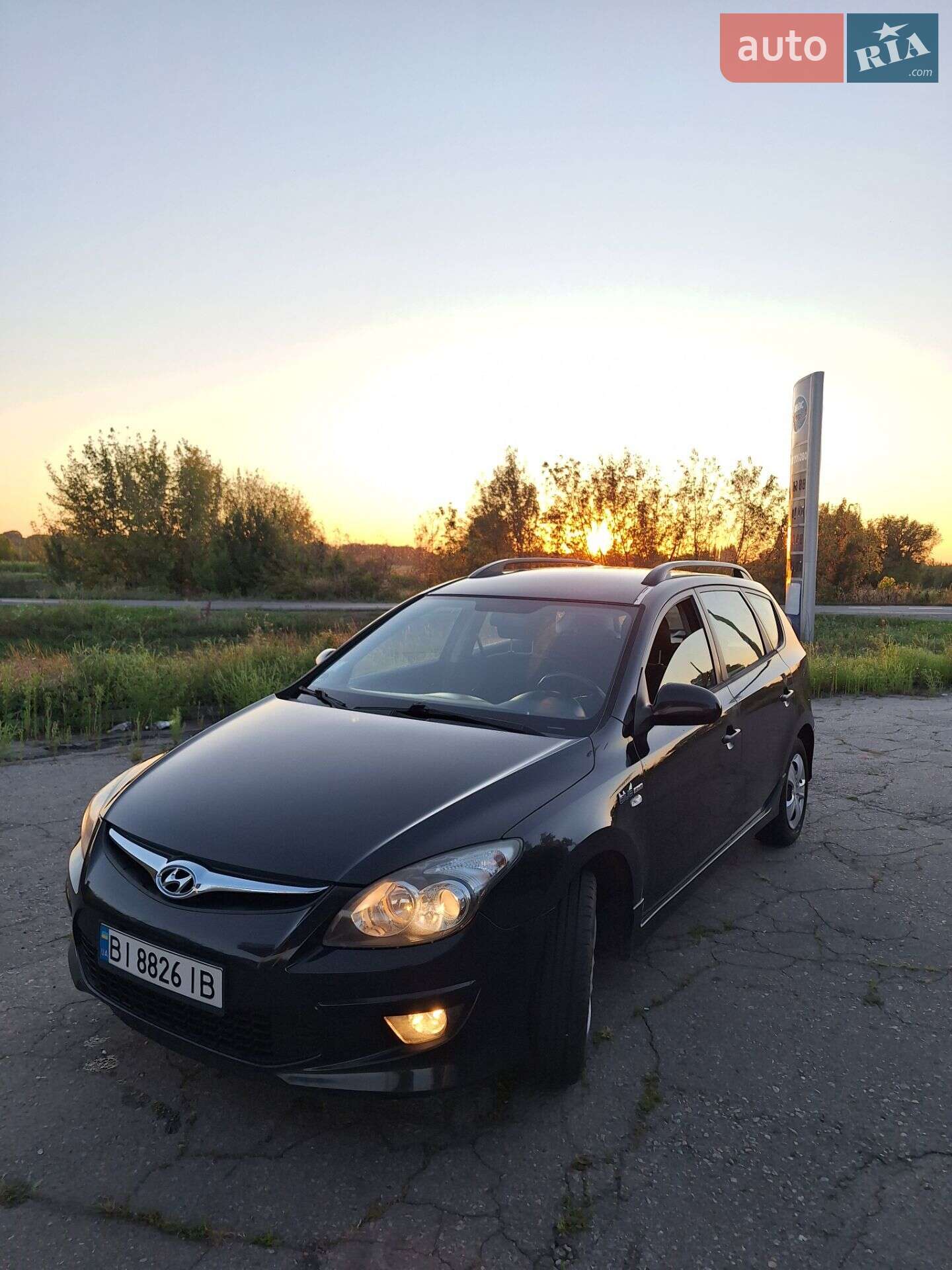Hyundai i30 2010 VIN TMADB81SABJ039698 фото оголошення 2 з 9