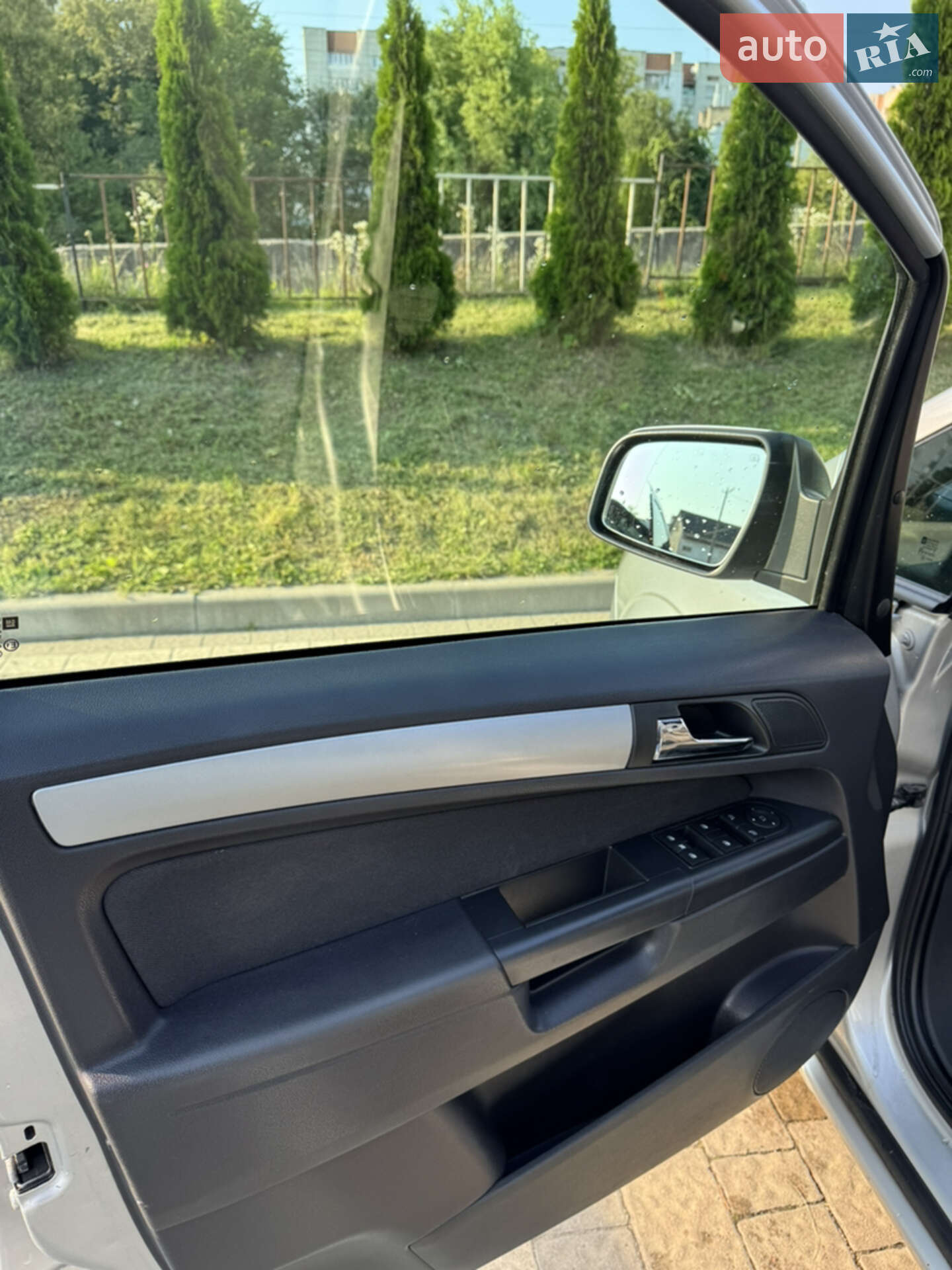 Opel Zafira 2014 VIN W0L0AHM75E2062305 фото оголошення 26 з 40