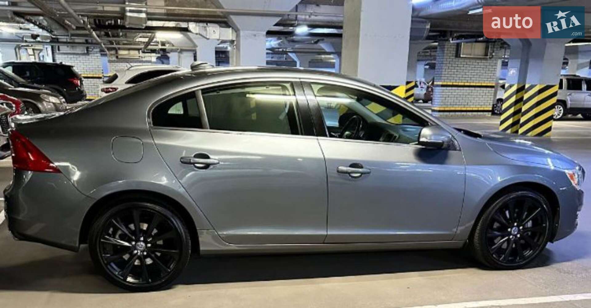 Volvo S60 2015 VIN LYV612TKXGB097513 фото оголошення 2 з 15