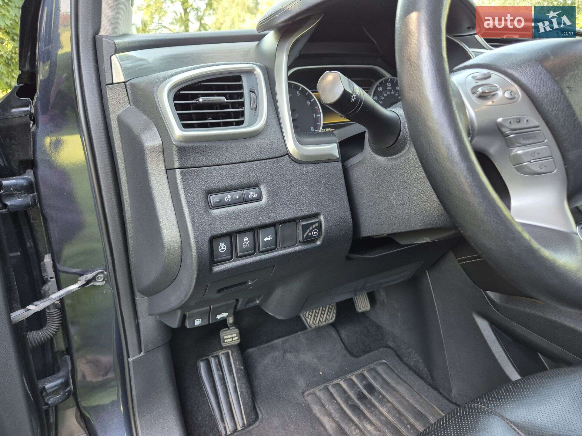 Nissan Murano 2018 VIN 5N1AZ2MG8JN172709 фото оголошення 4 з 37