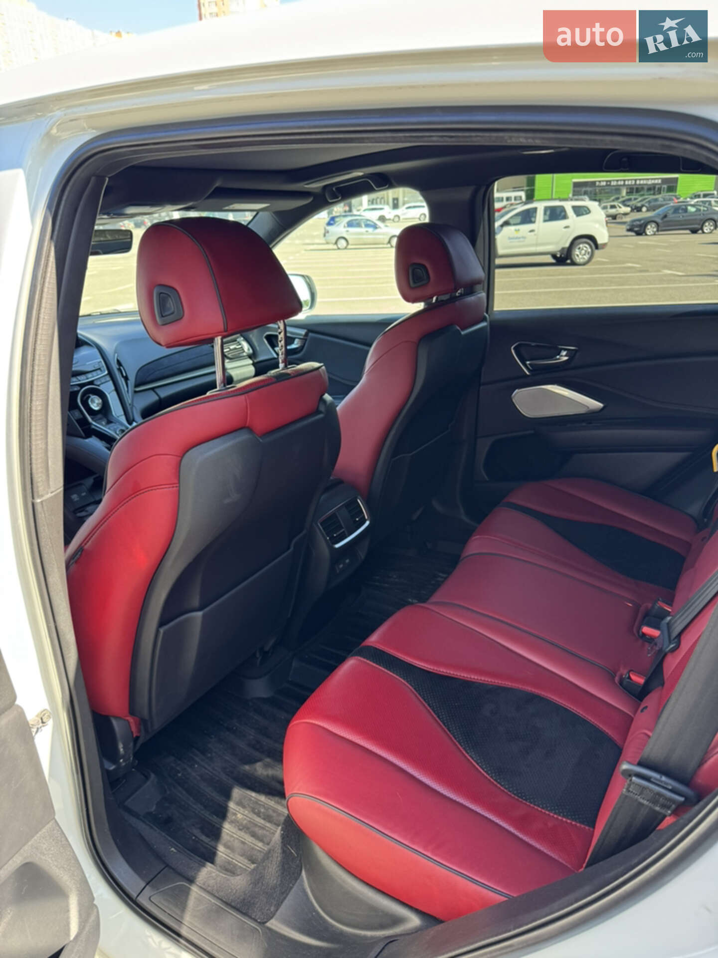 Acura RDX 2018 VIN 5J8TC2H64KL005861 фото оголошення 12 з 30