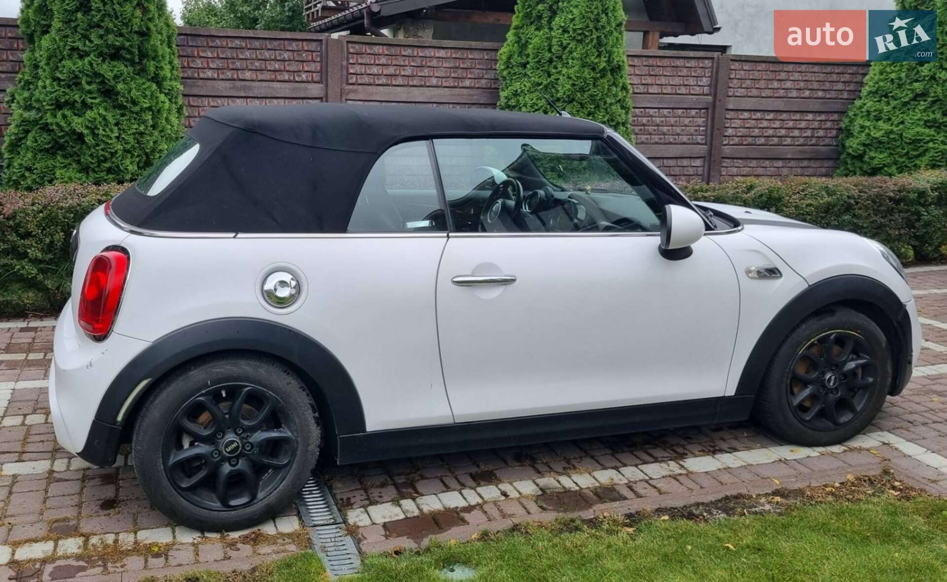 Mini Cooper 2016 VIN WMWWG9C59G3A91649 фото оголошення 9 з 14