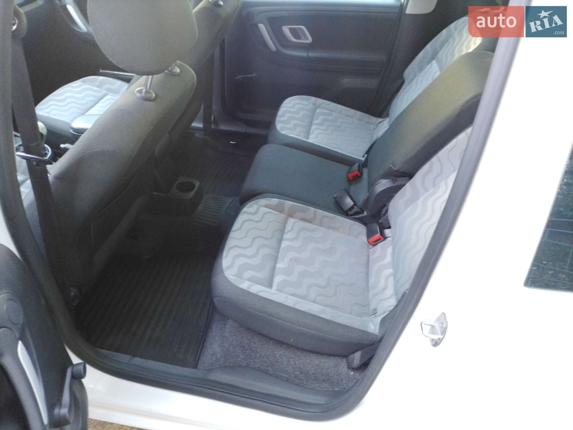 Skoda Roomster 2008 VIN Y6UMD45J39B600754 фото оголошення 7 з 11