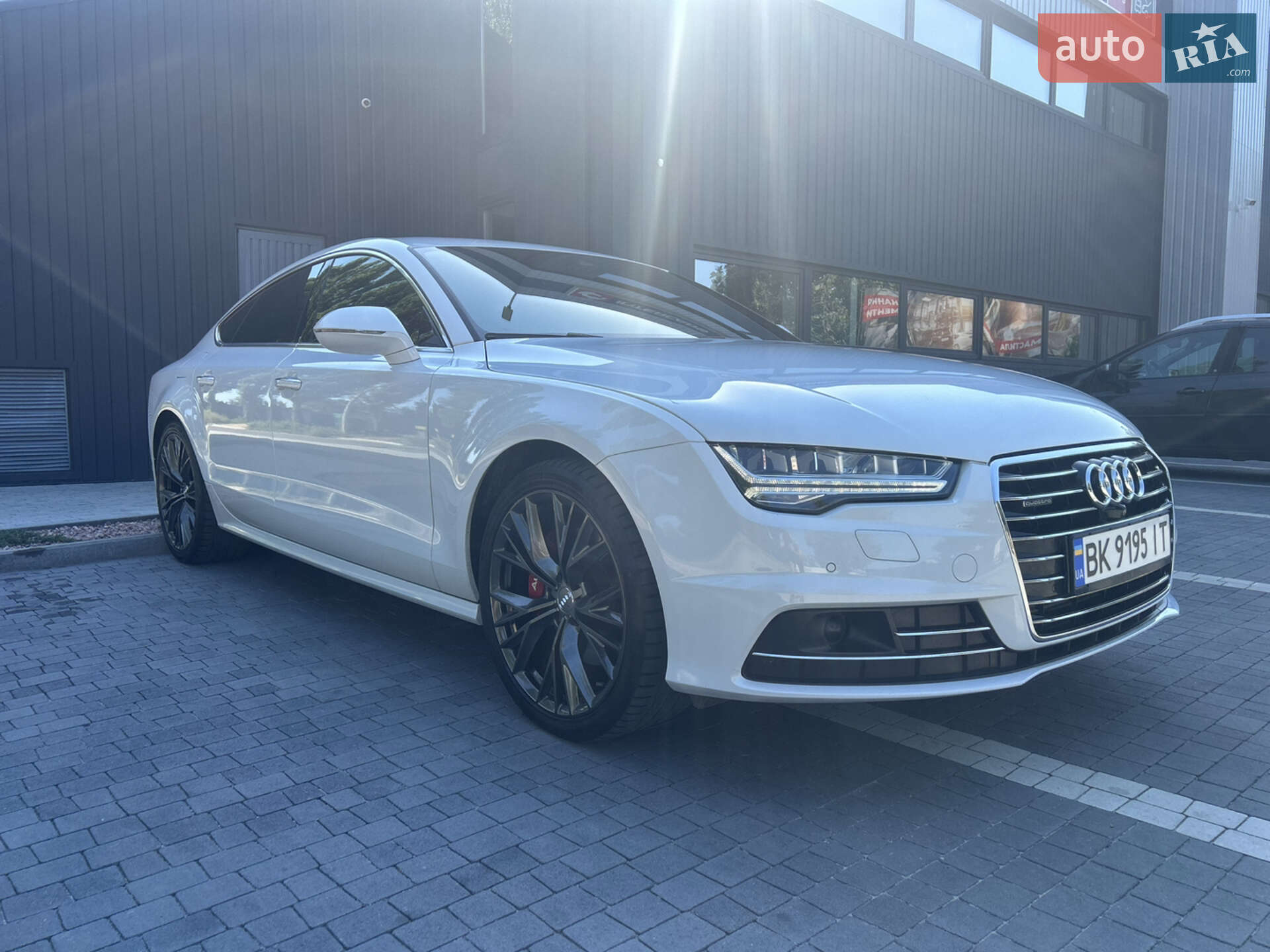 Audi A7 Sportback 2016 VIN WAUZZZ4G6GN126964 фото оголошення 4 з 33