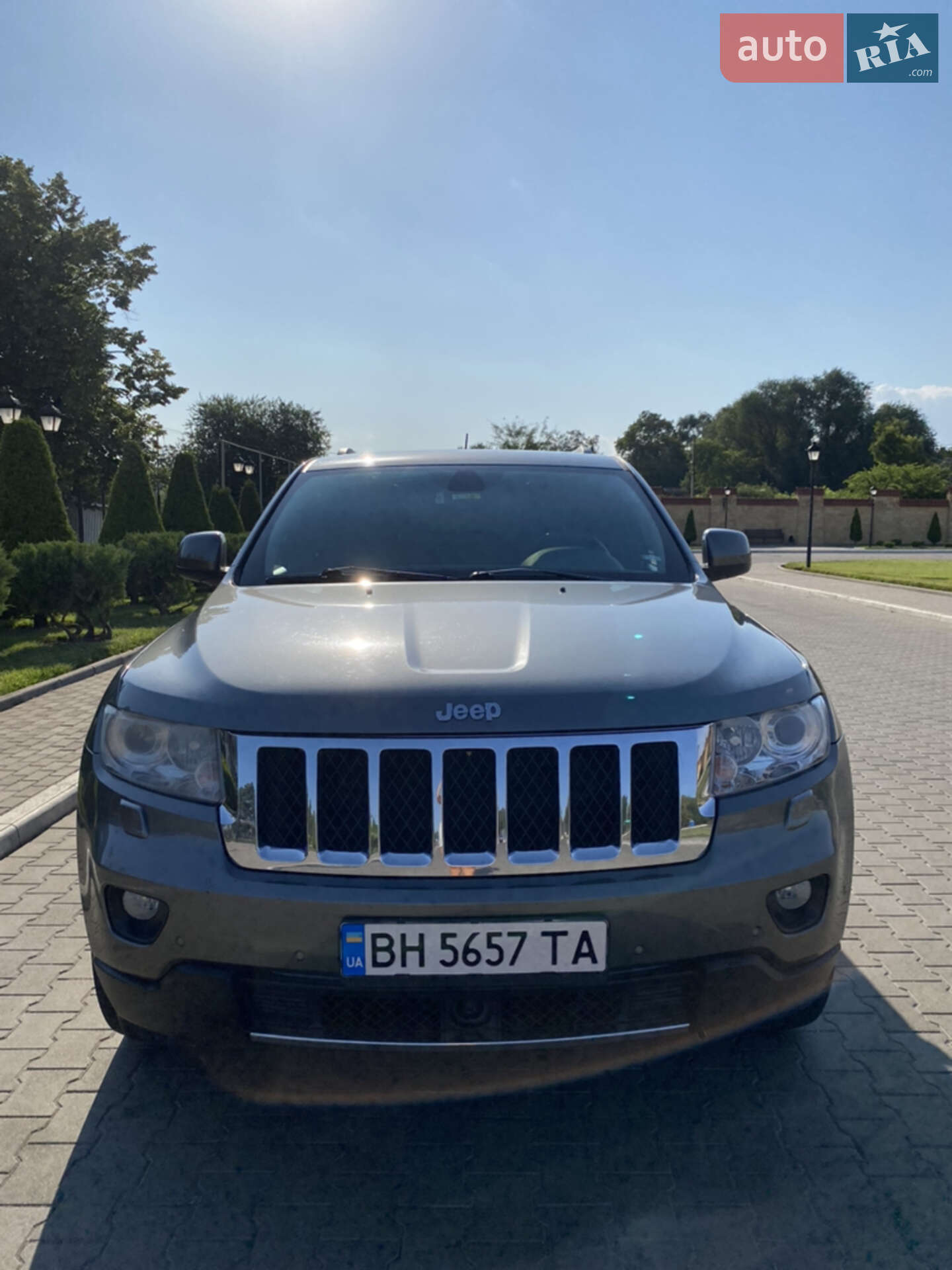 Jeep Grand Cherokee 2011 VIN 1C4RJFCM6CC101603 фото оголошення 3 з 21