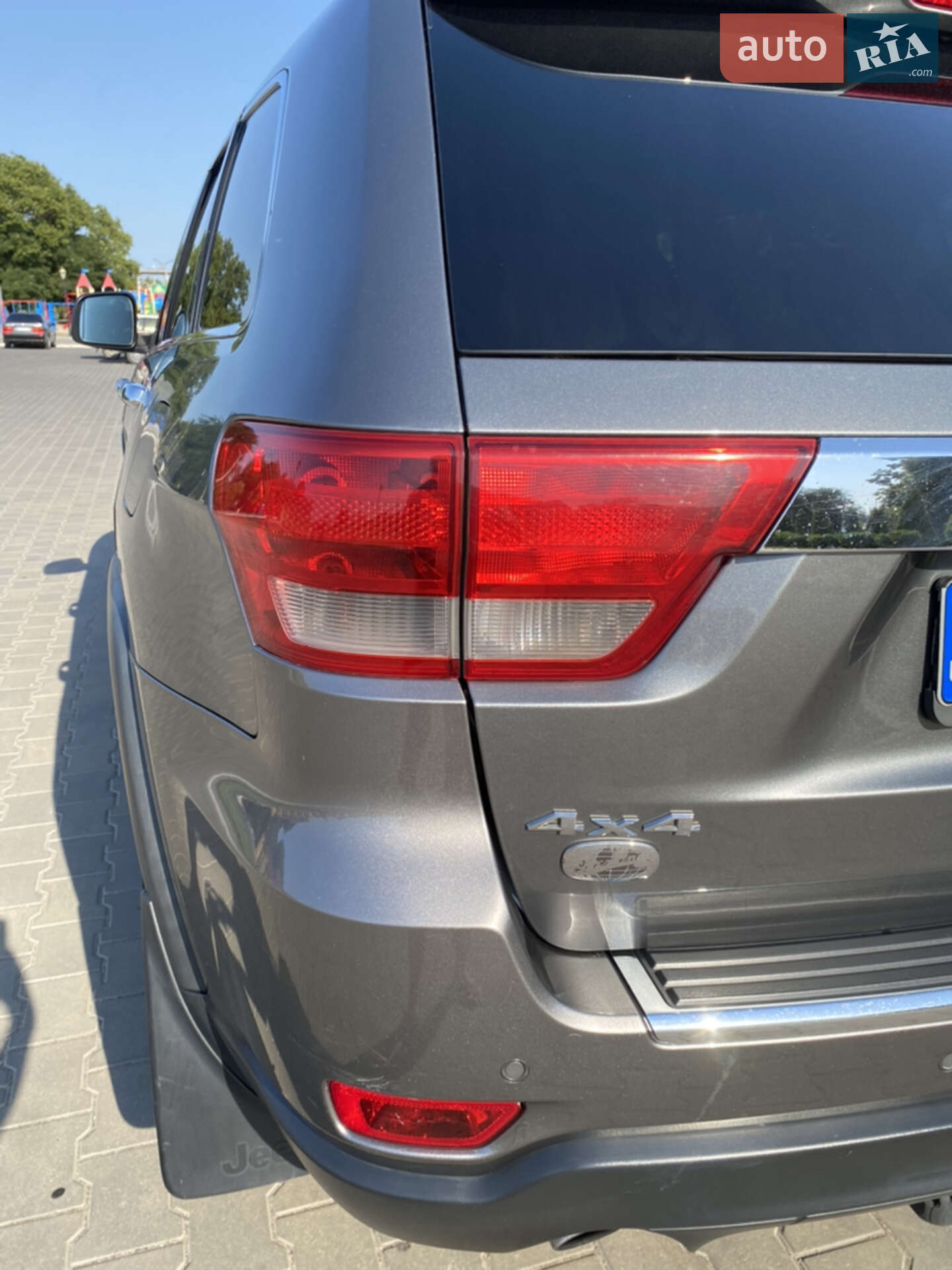 Jeep Grand Cherokee 2011 VIN 1C4RJFCM6CC101603 фото оголошення 8 з 21